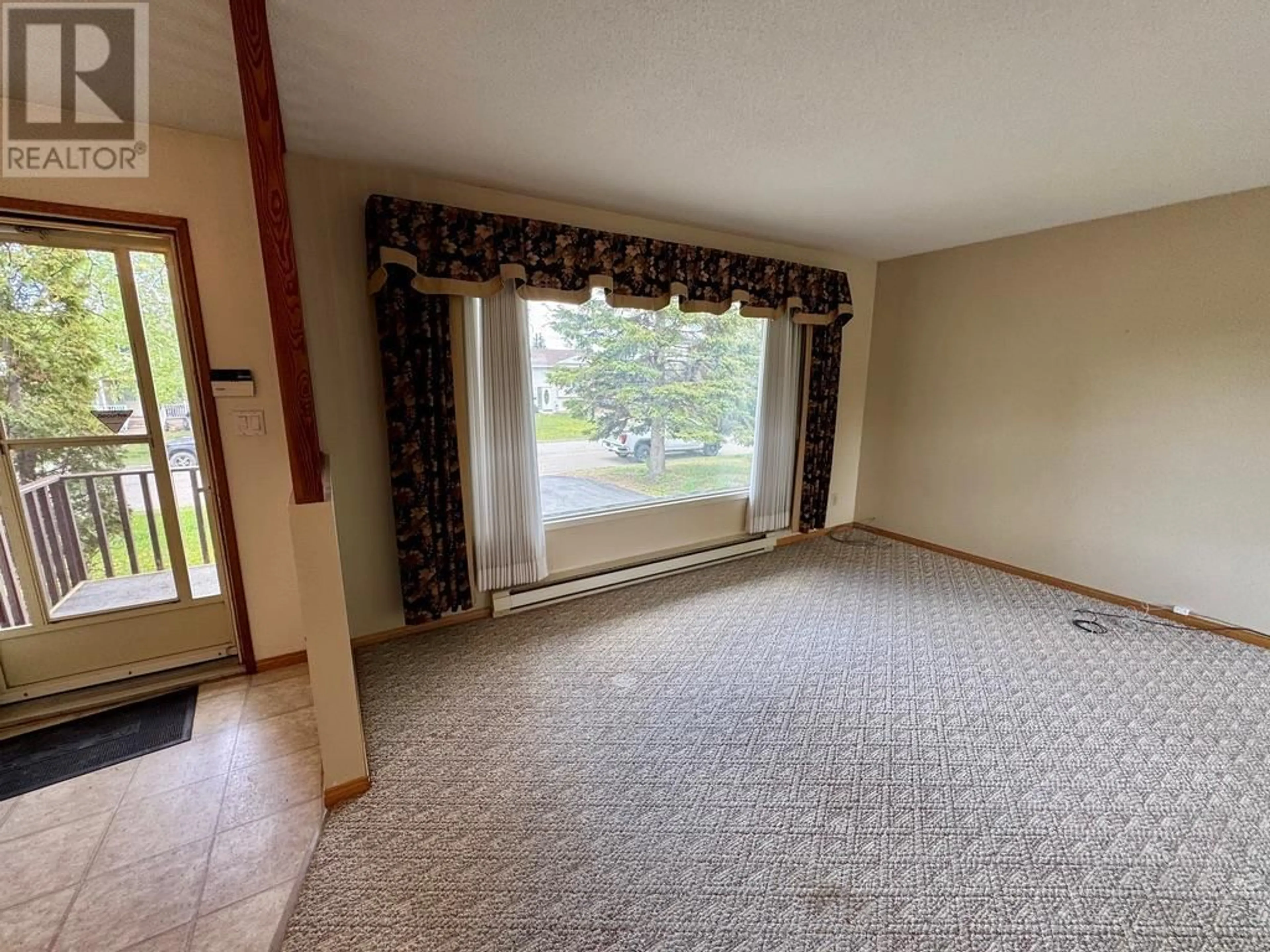 A pic of a room for 913 119 AVENUE, Dawson Creek British Columbia V1G3H9
