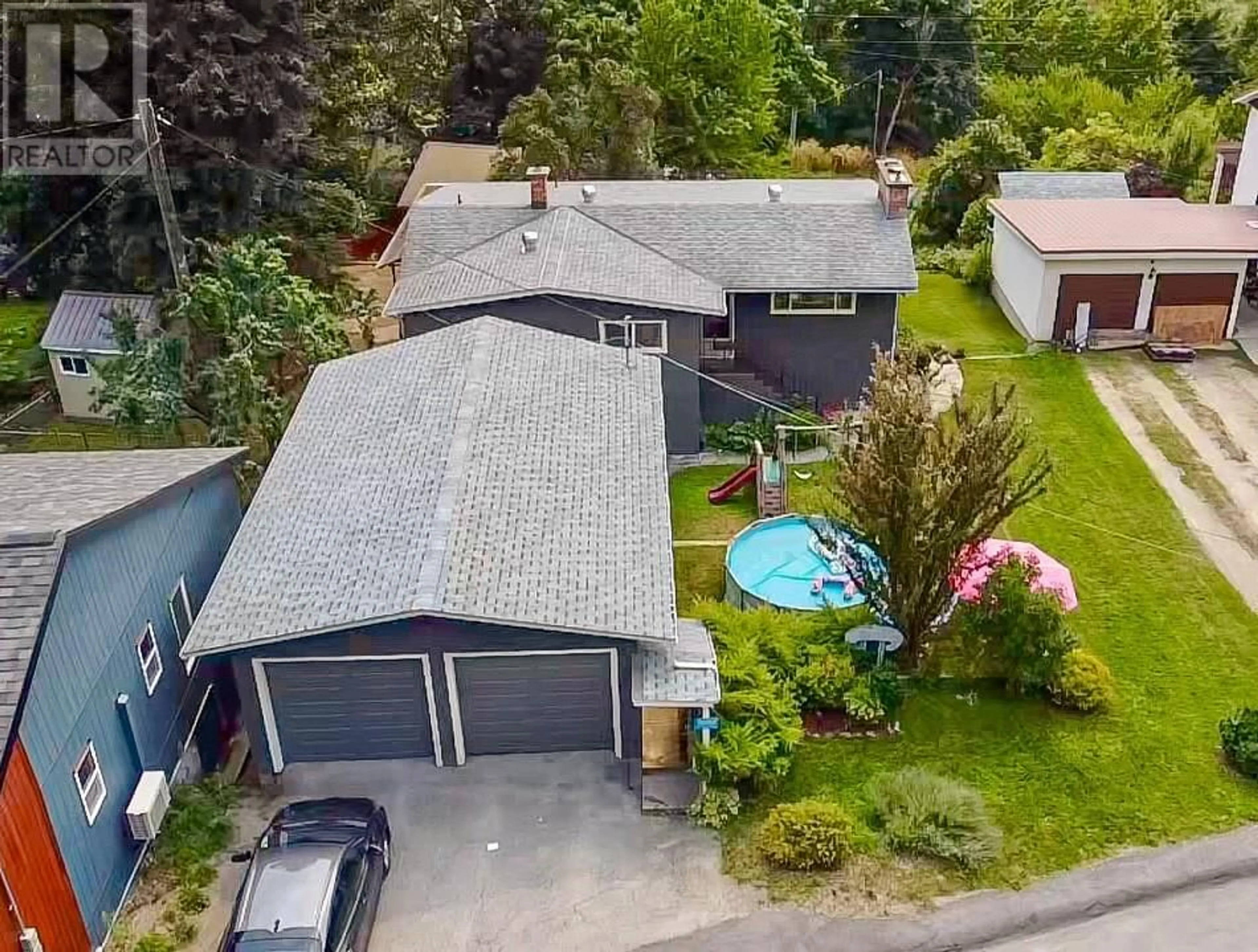 A pic from outside/outdoor area/front of a property/back of a property/a pic from drone, street for 3164 MURRAY ROAD, South Slocan British Columbia V0G2G1