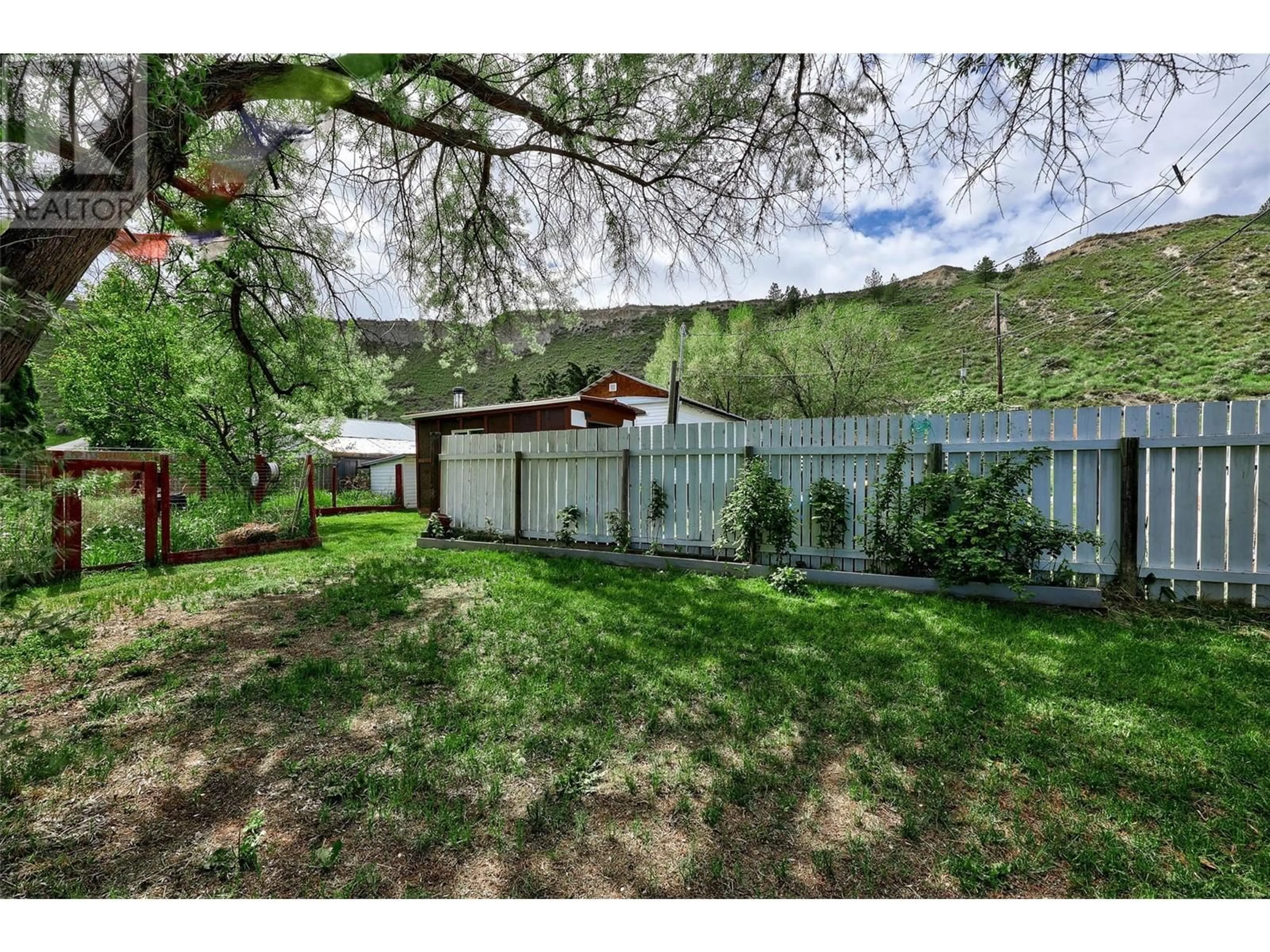 Unknown for 1269 DECAMILLIS ROAD, Kamloops British Columbia V0E2P0