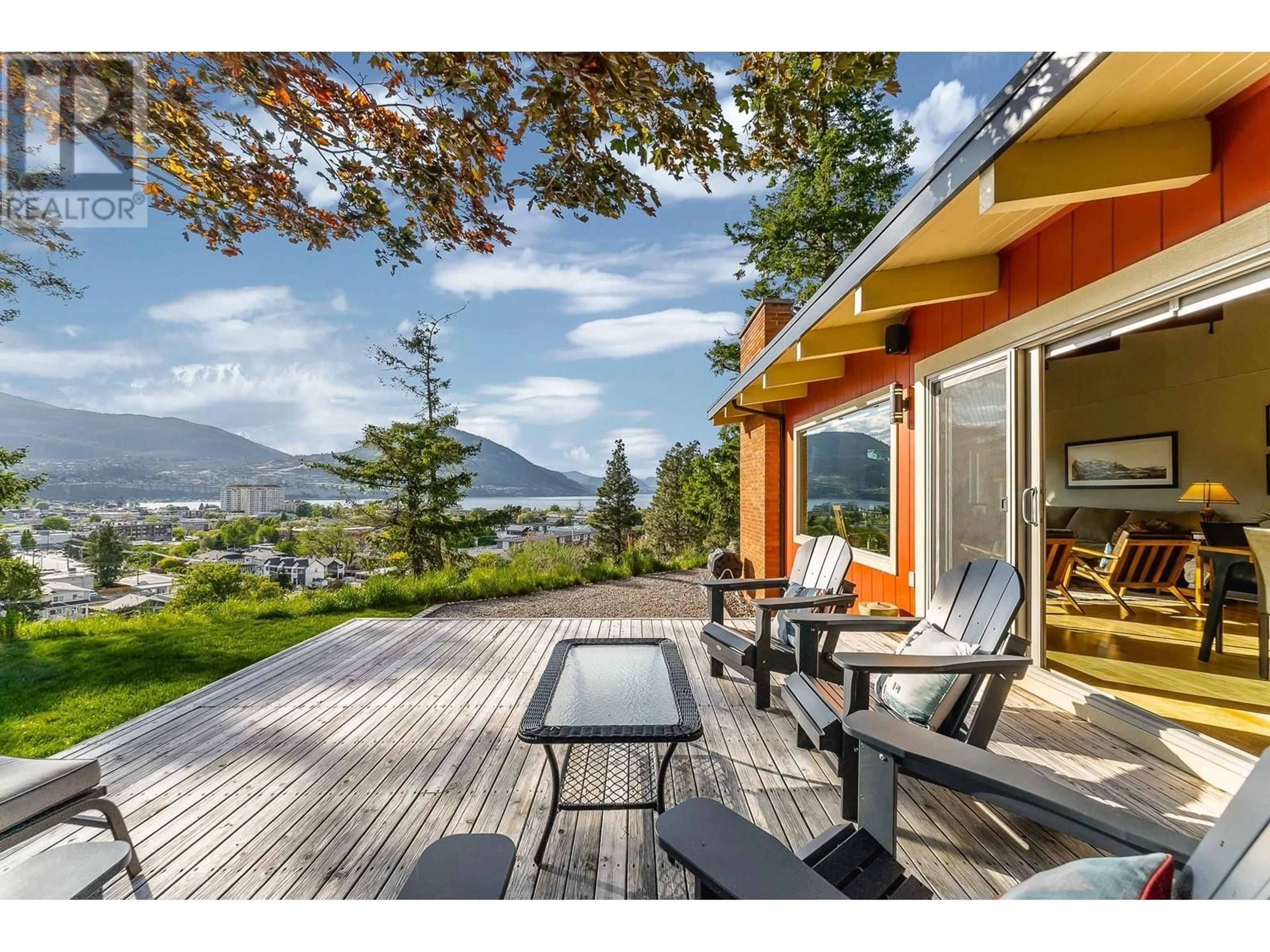Patio, water/lake/river/ocean view for 343 GWYER STREET, Penticton British Columbia V2A1R2