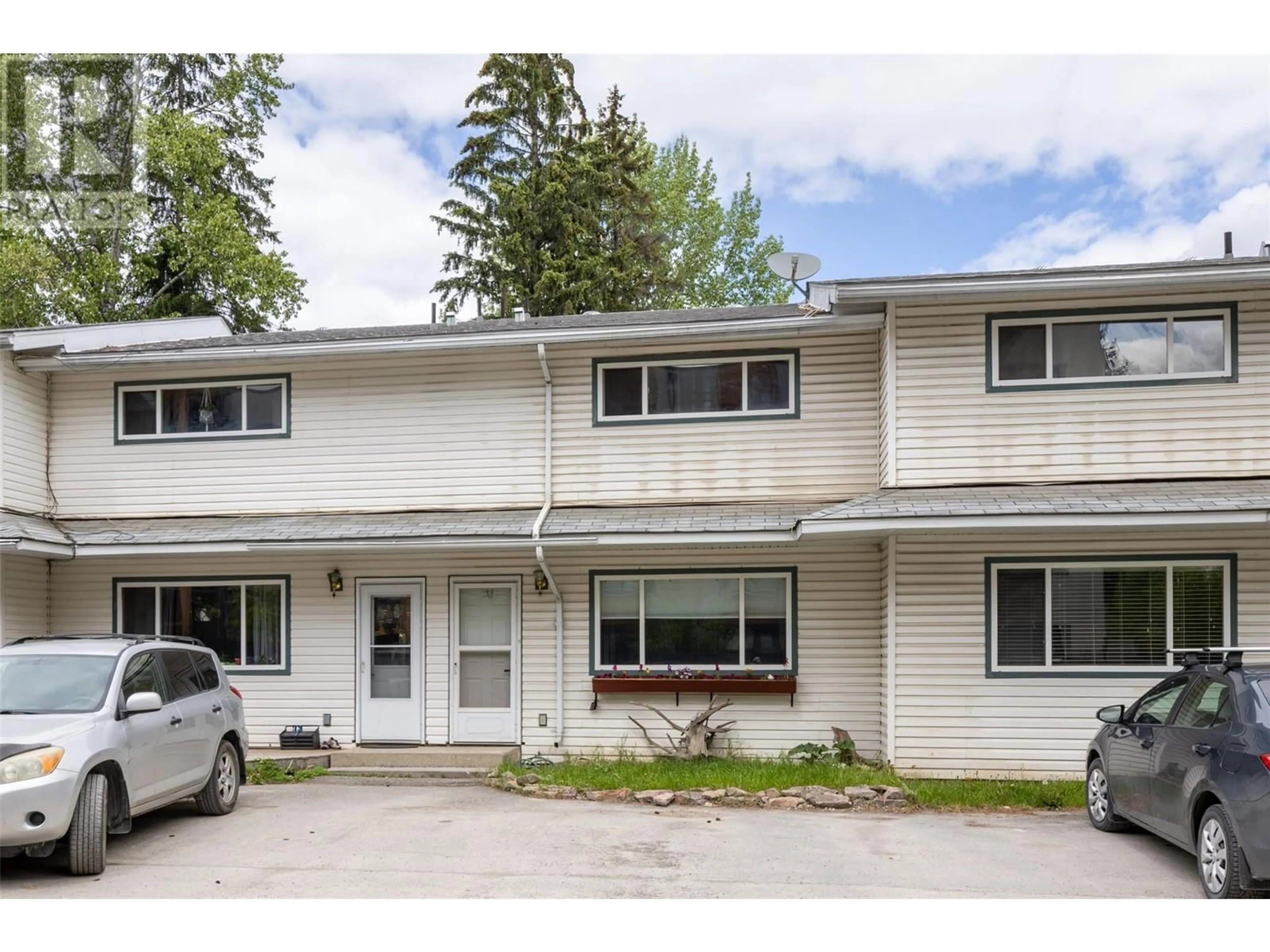 Unknown for 16 - 400 5TH AVENUE NORTH, Golden British Columbia V0A1H0