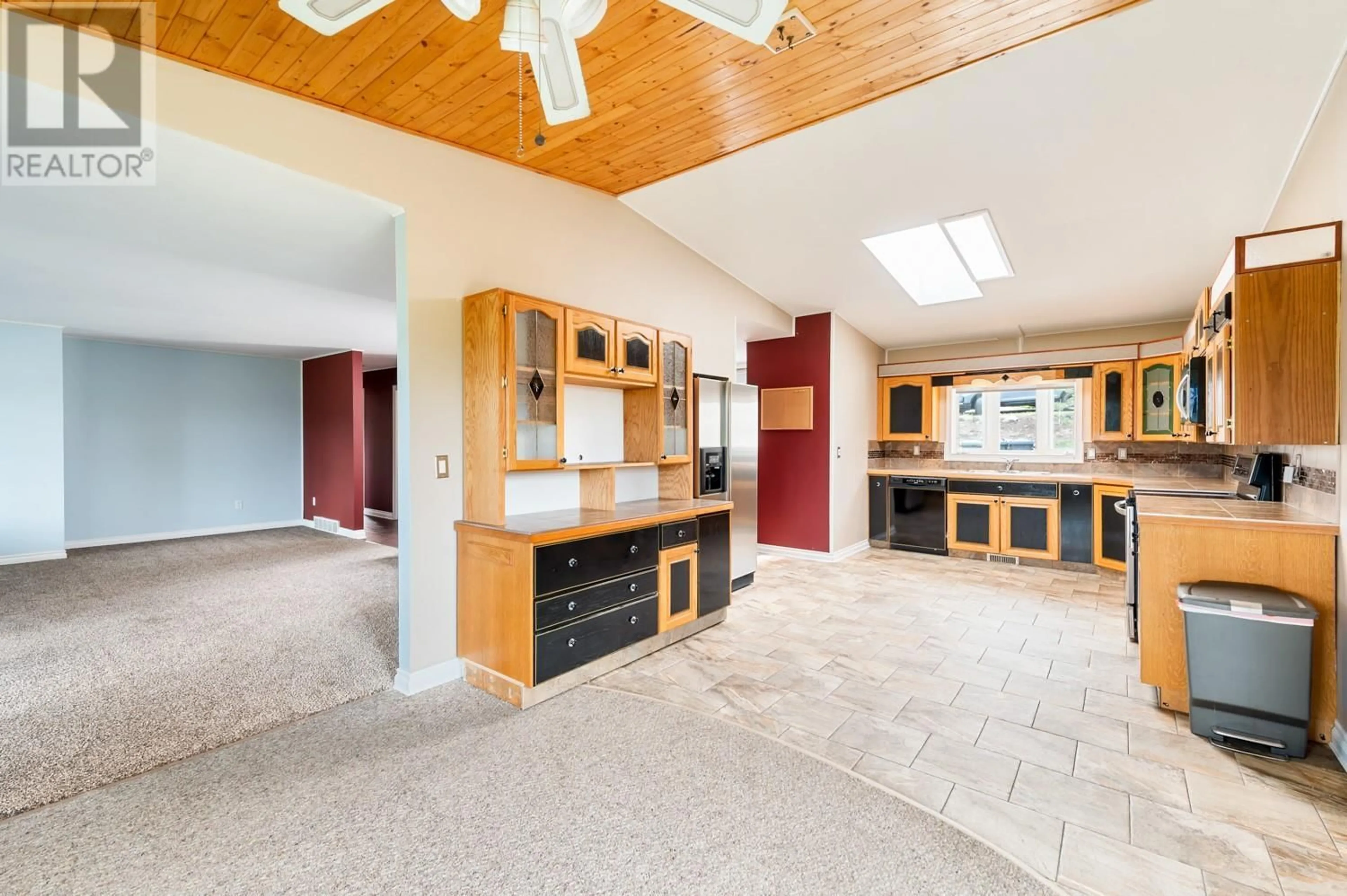 Open concept kitchen, unknown for 10950 DARLENE ROAD, Lake Country British Columbia V4V1Y3