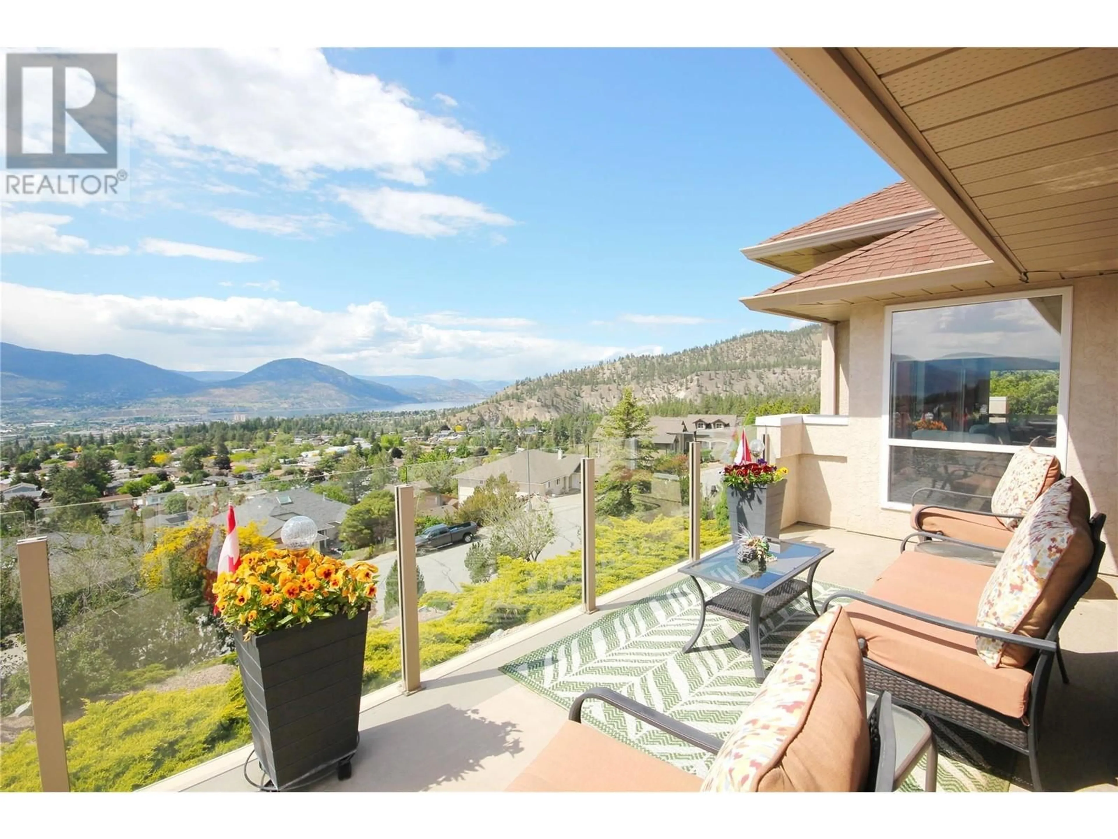 Patio, mountain view for 1608 HOLDEN ROAD, Penticton British Columbia V2A8M9