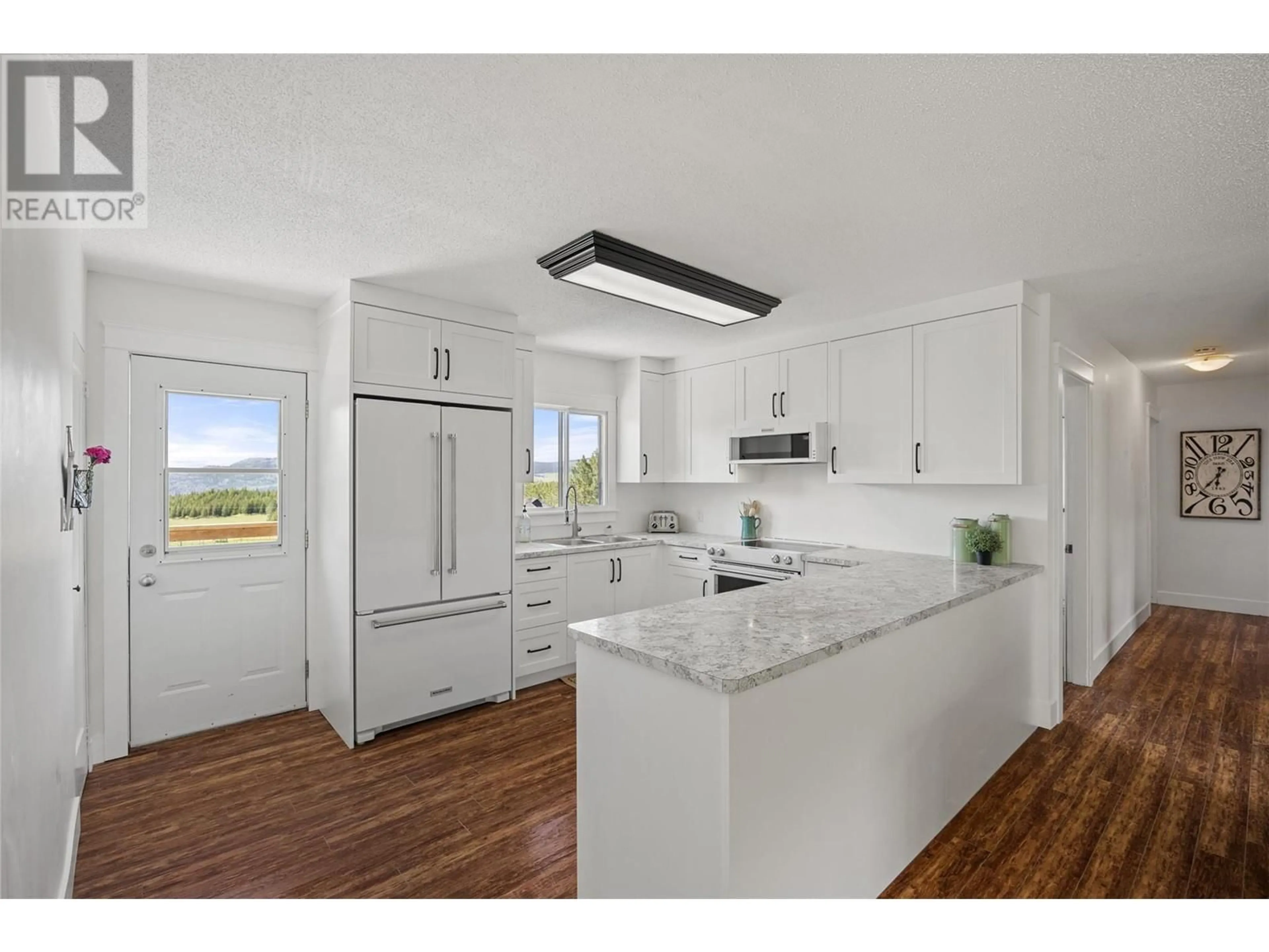 Open concept kitchen, ceramic/tile floor for 2029 DUCK RANGE ROAD, Pritchard British Columbia V0E2P0