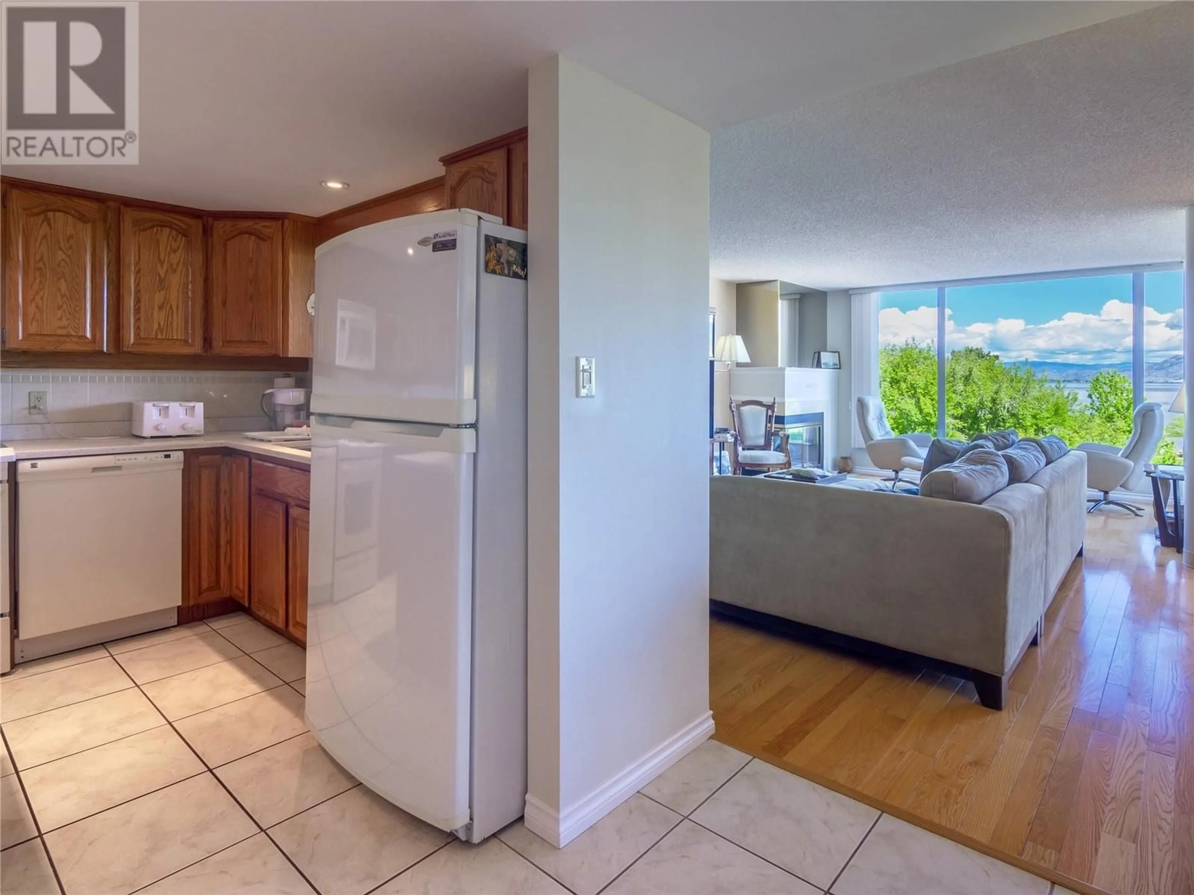 Unknown for 402 - 86 LAKESHORE DRIVE EAST, Penticton British Columbia V2A1B5