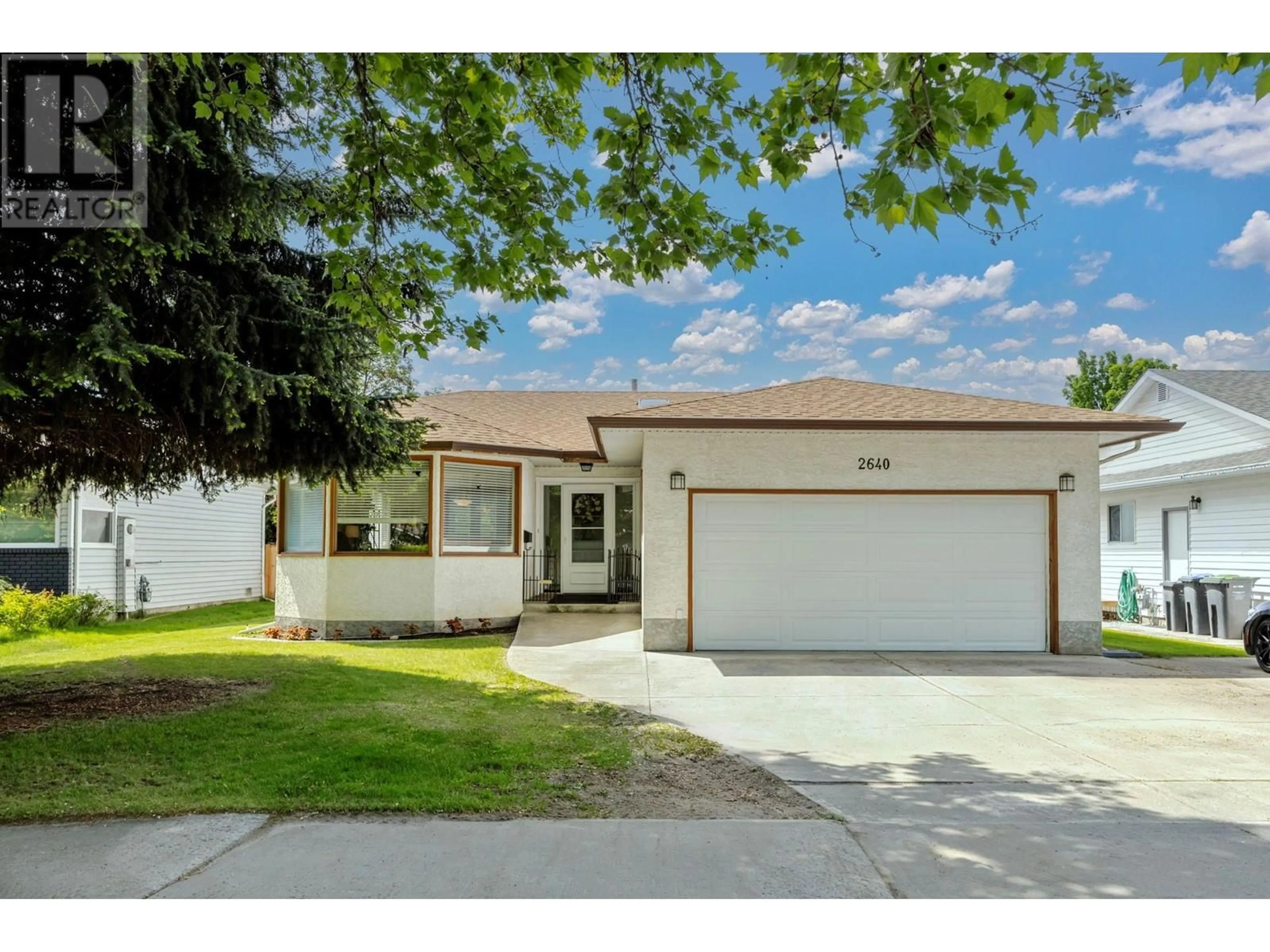 Unknown for 2640 GORDON DRIVE, Kelowna British Columbia V1W3R2