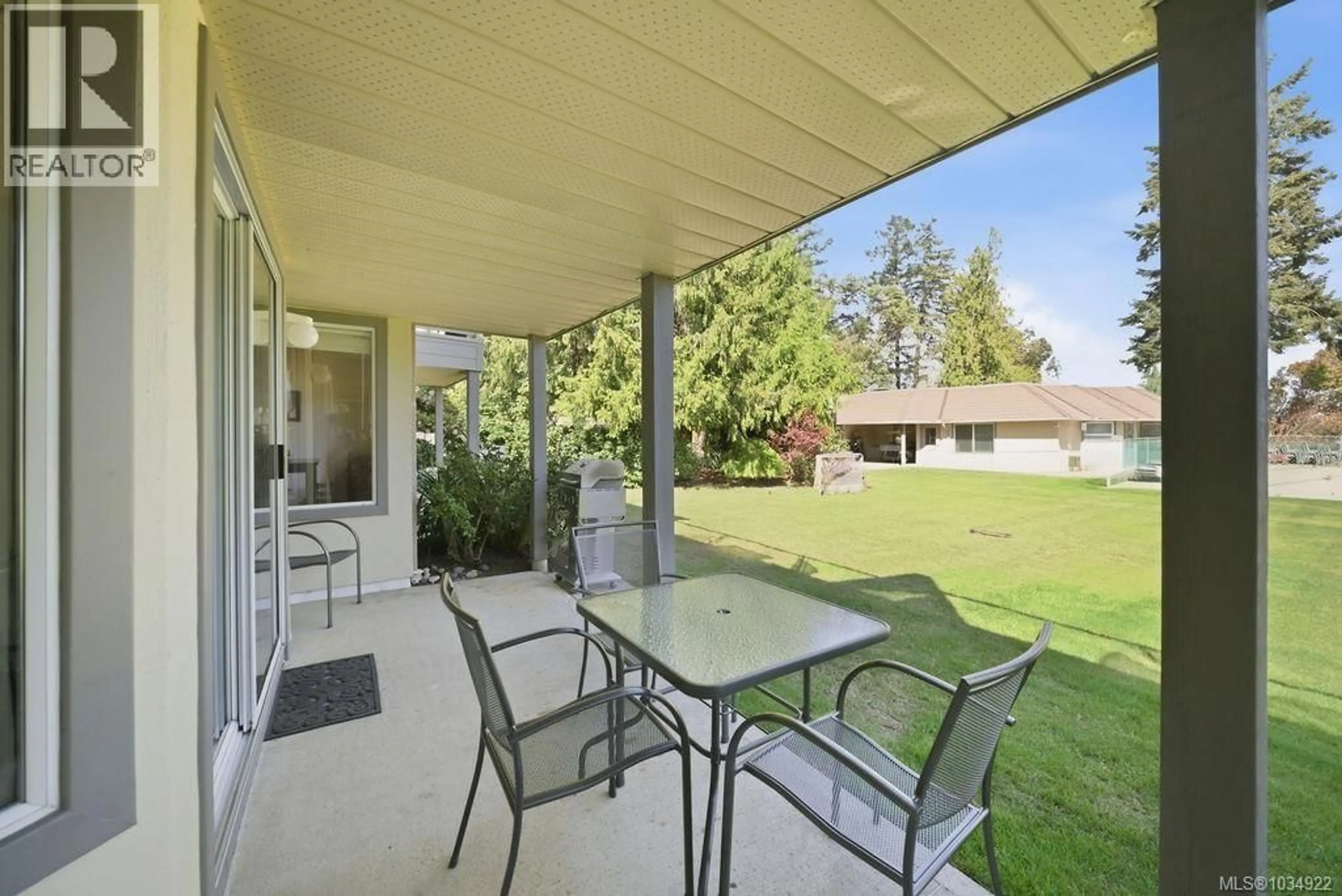 Patio, street for 40 - 1165 RESORT DRIVE, Parksville British Columbia V0K2E2
