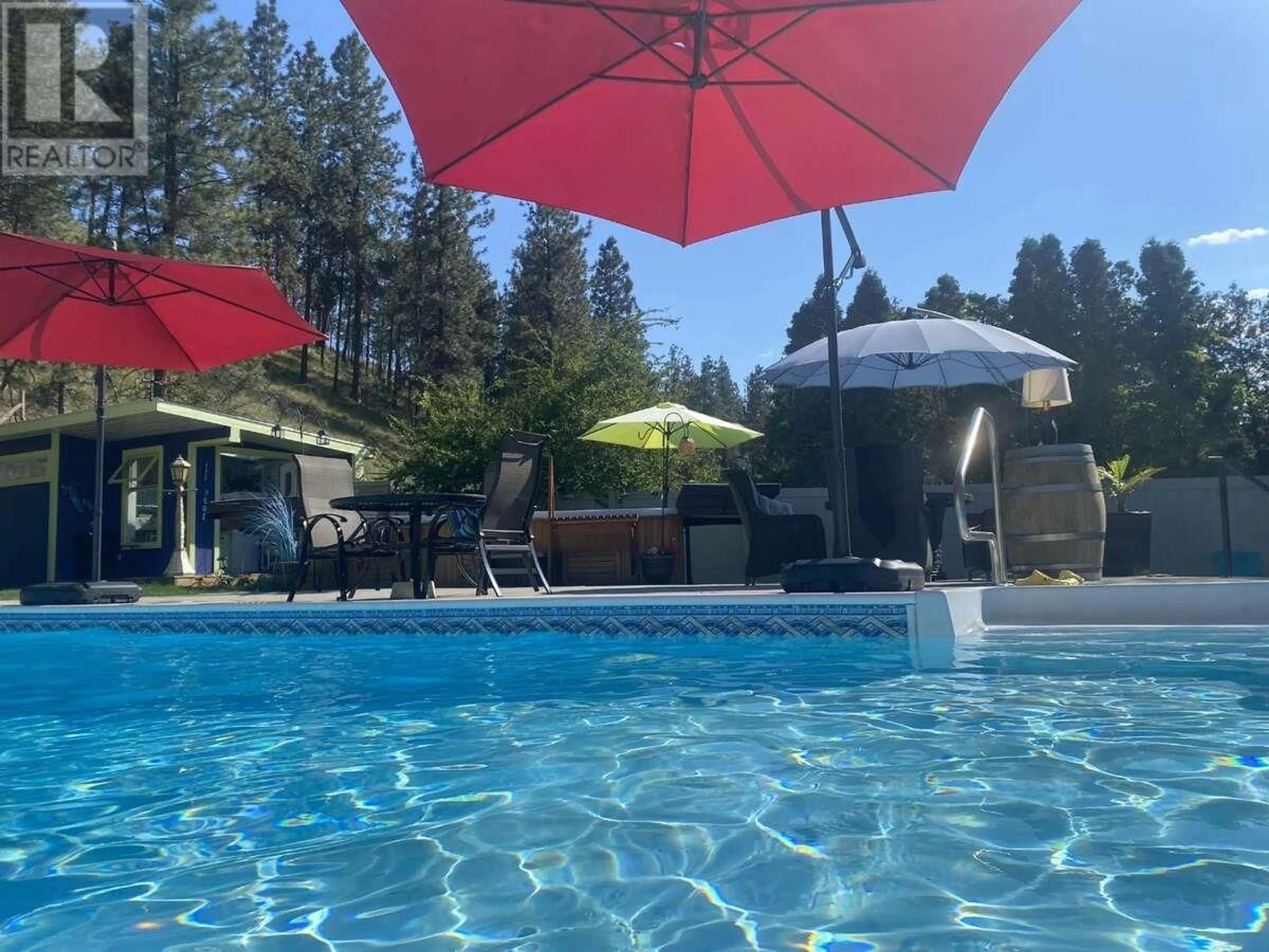 Pool for 1742 DUNCAN AVENUE EAST, Penticton British Columbia V2A7E7