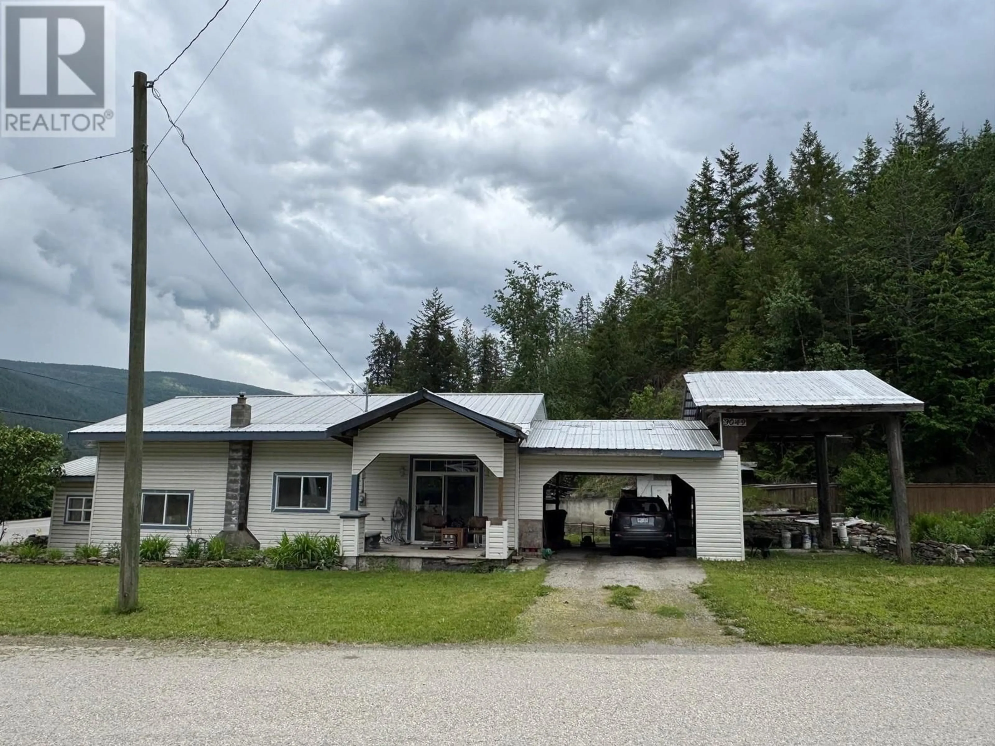 Unknown for 3049 HORNSBERGER ROAD, Salmon Arm British Columbia V1E3H1