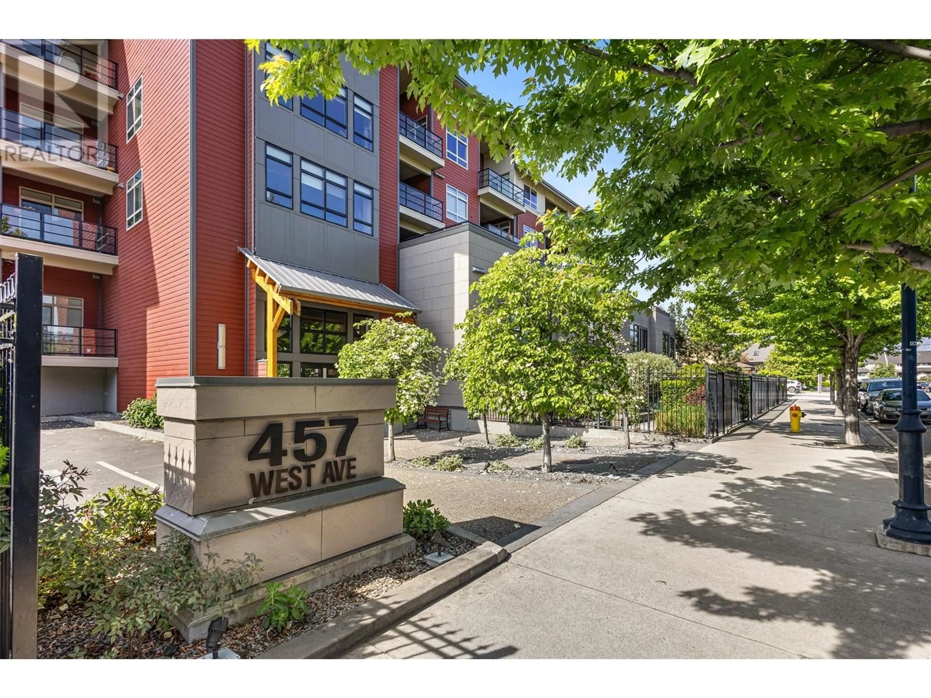 Unknown for 407 - 457 WEST AVENUE, Kelowna British Columbia V1Y4Z3