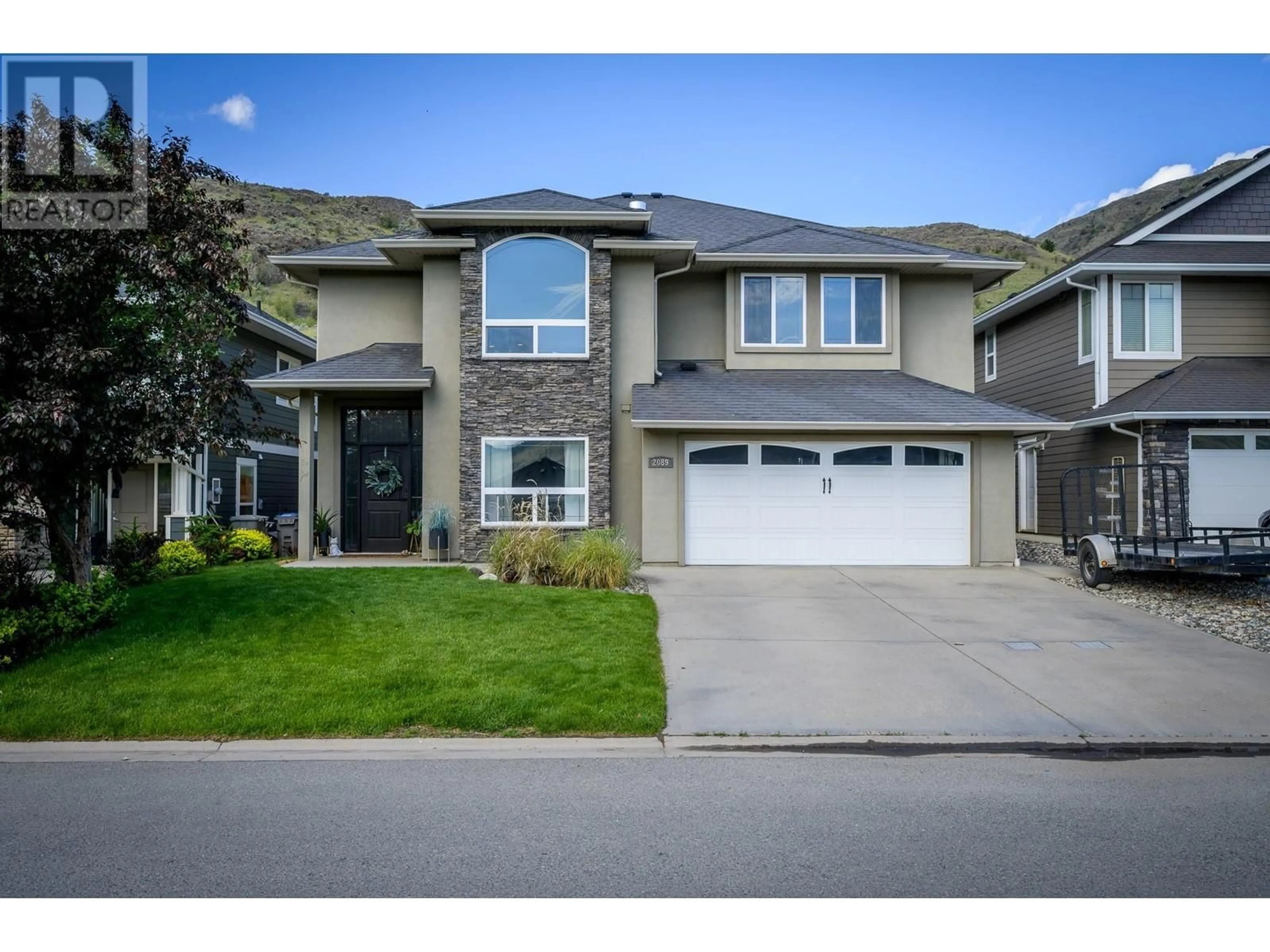 Home with vinyl exterior material, street for 2089 SADDLEBACK DRIVE, Kamloops British Columbia V2B8N9