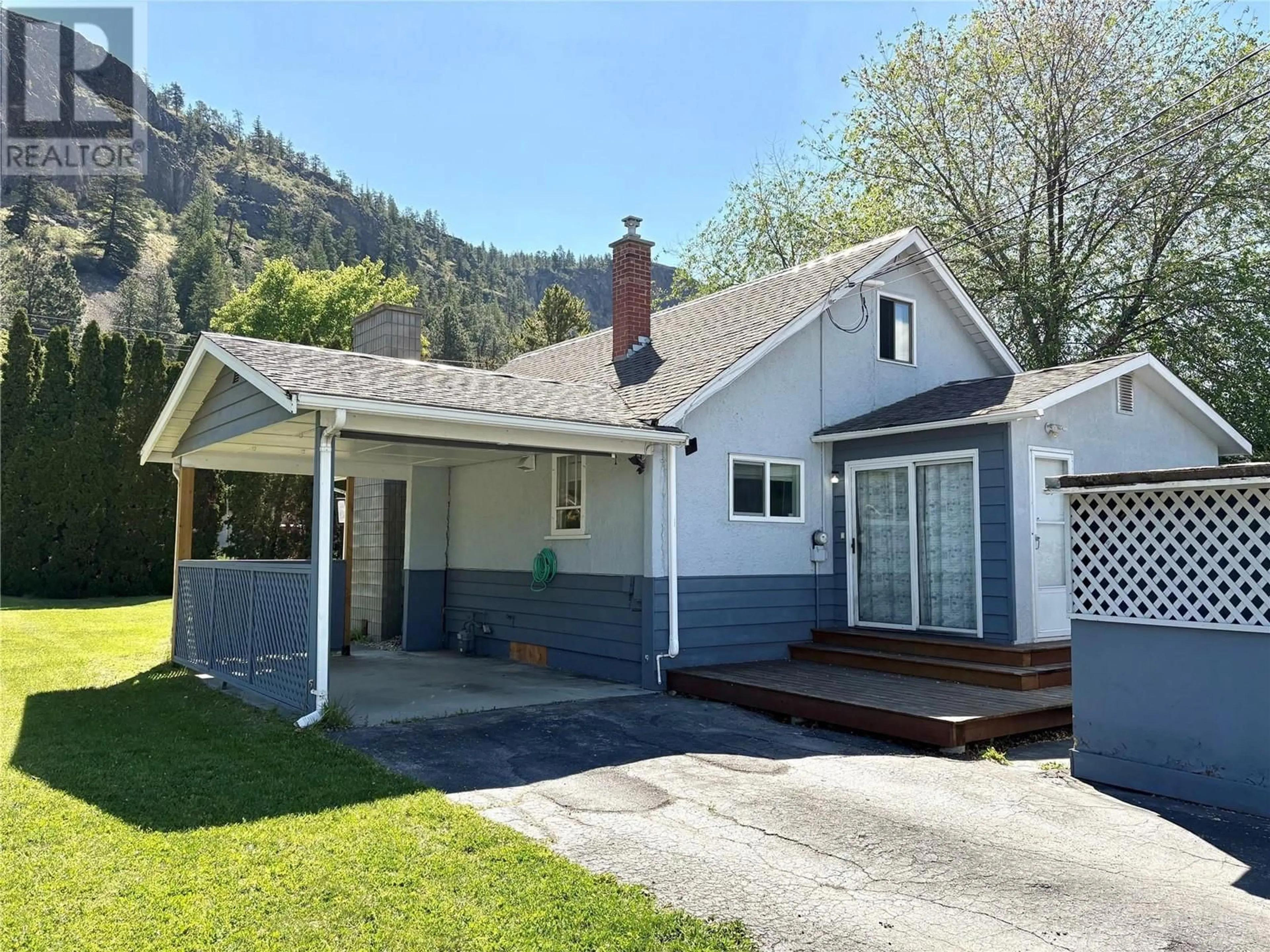A pic from outside/outdoor area/front of a property/back of a property/a pic from drone, unknown for 11406 VICTORIA ROAD SOUTH, Summerland British Columbia V0H1Z2