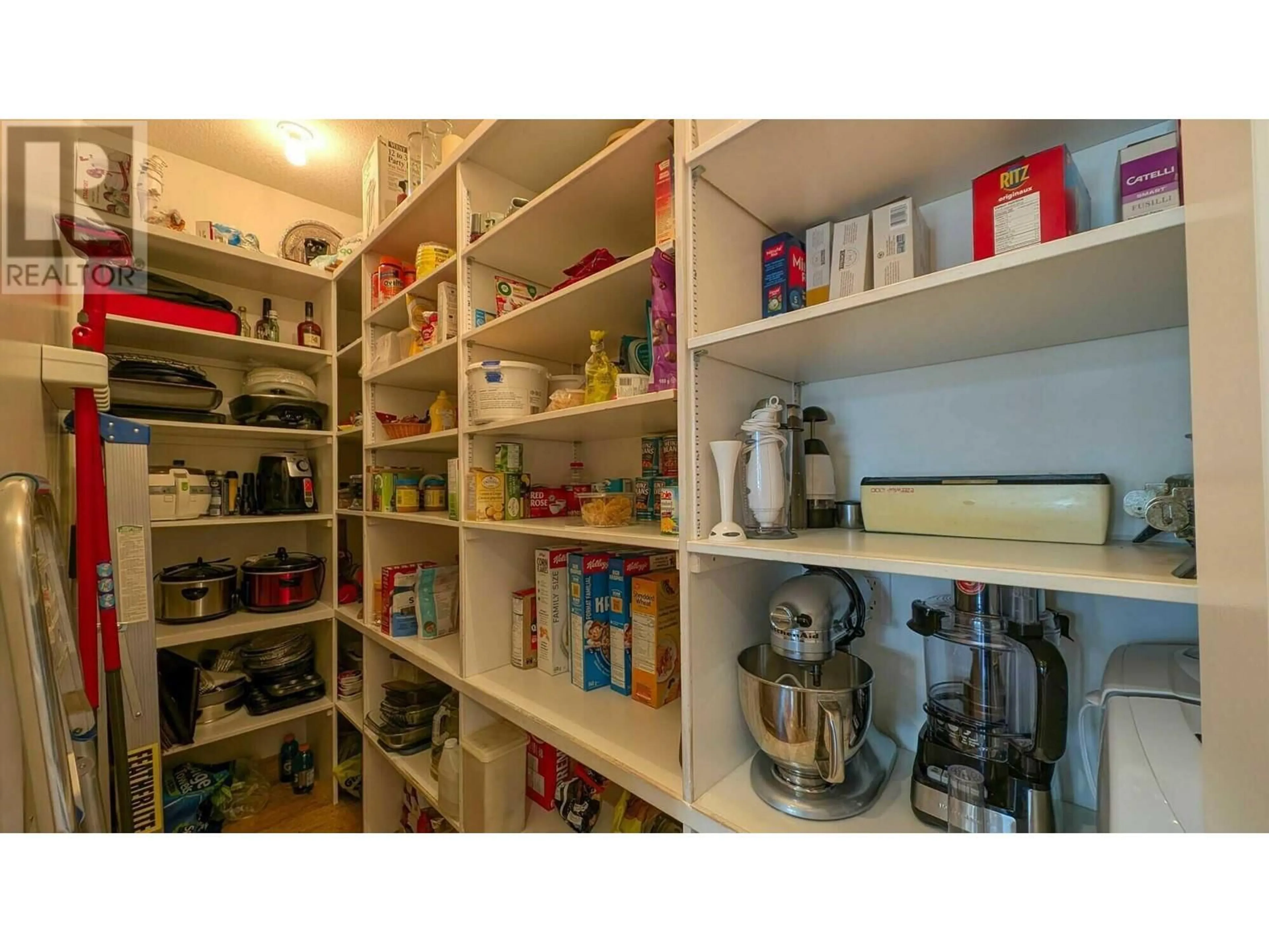 Standard kitchen, unknown for 4197 COY ROAD, Invermere British Columbia V0A1K4