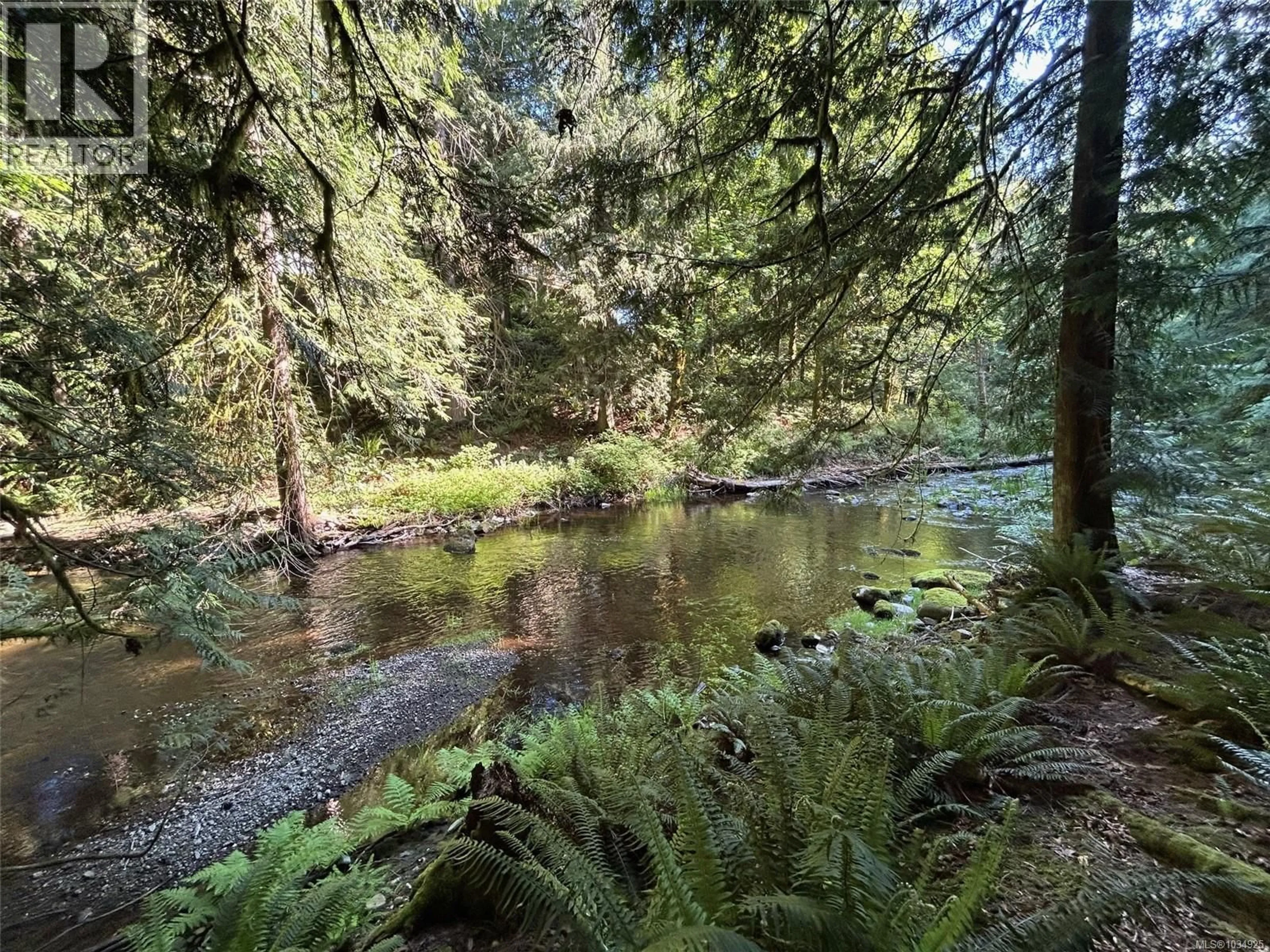 Blurry image for 2905 WILKINSON ROAD, Mill Bay British Columbia V0R2P0