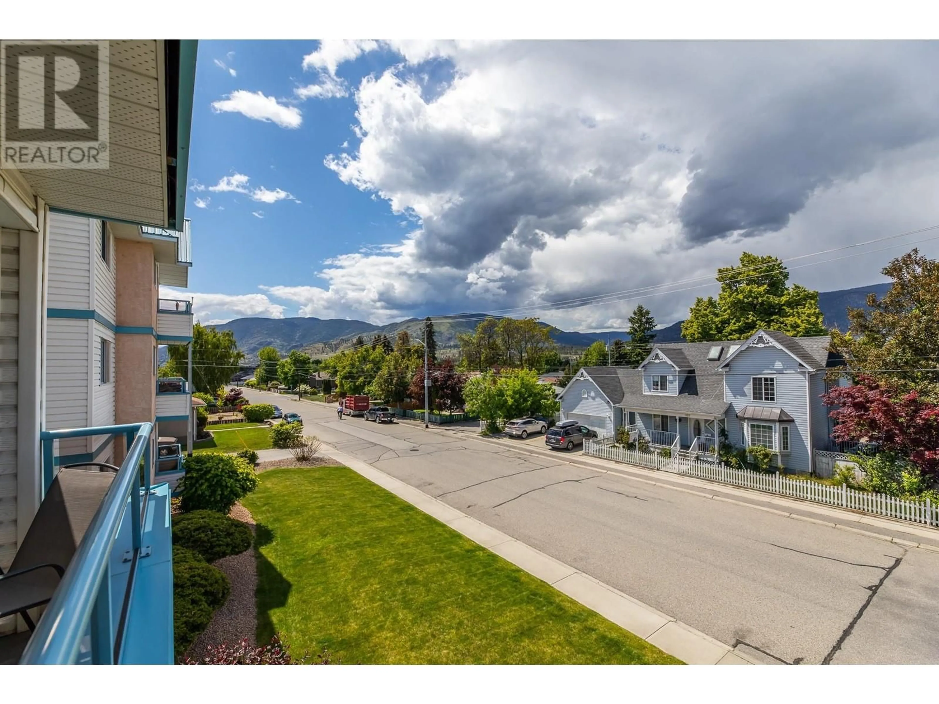 A pic from outside/outdoor area/front of a property/back of a property/a pic from drone, mountain view for 206 - 920 ARGYLE STREET, Penticton British Columbia V2A5P2