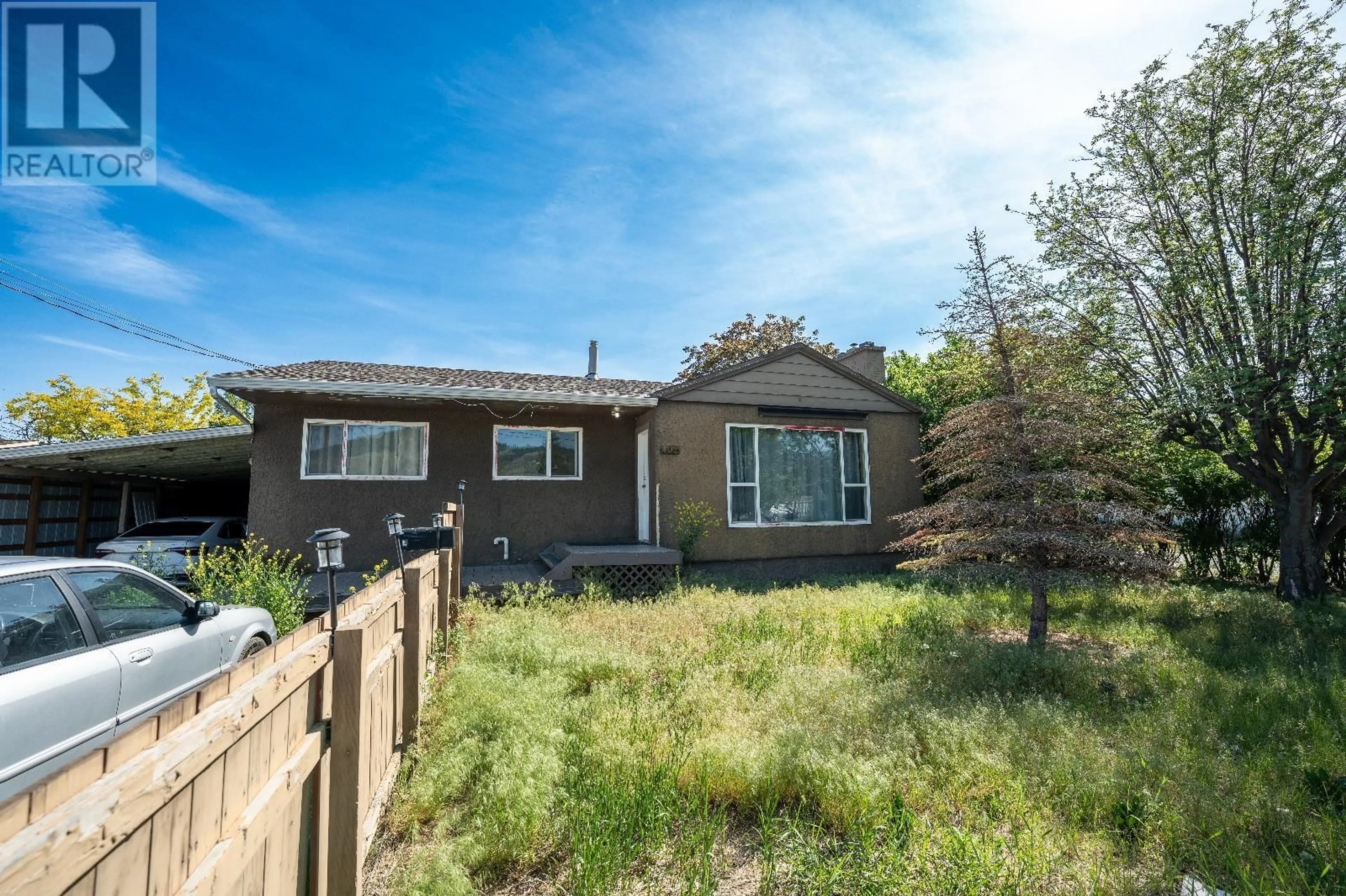 Unknown for 402 MULBERRY AVENUE, Kamloops British Columbia V2B2R2