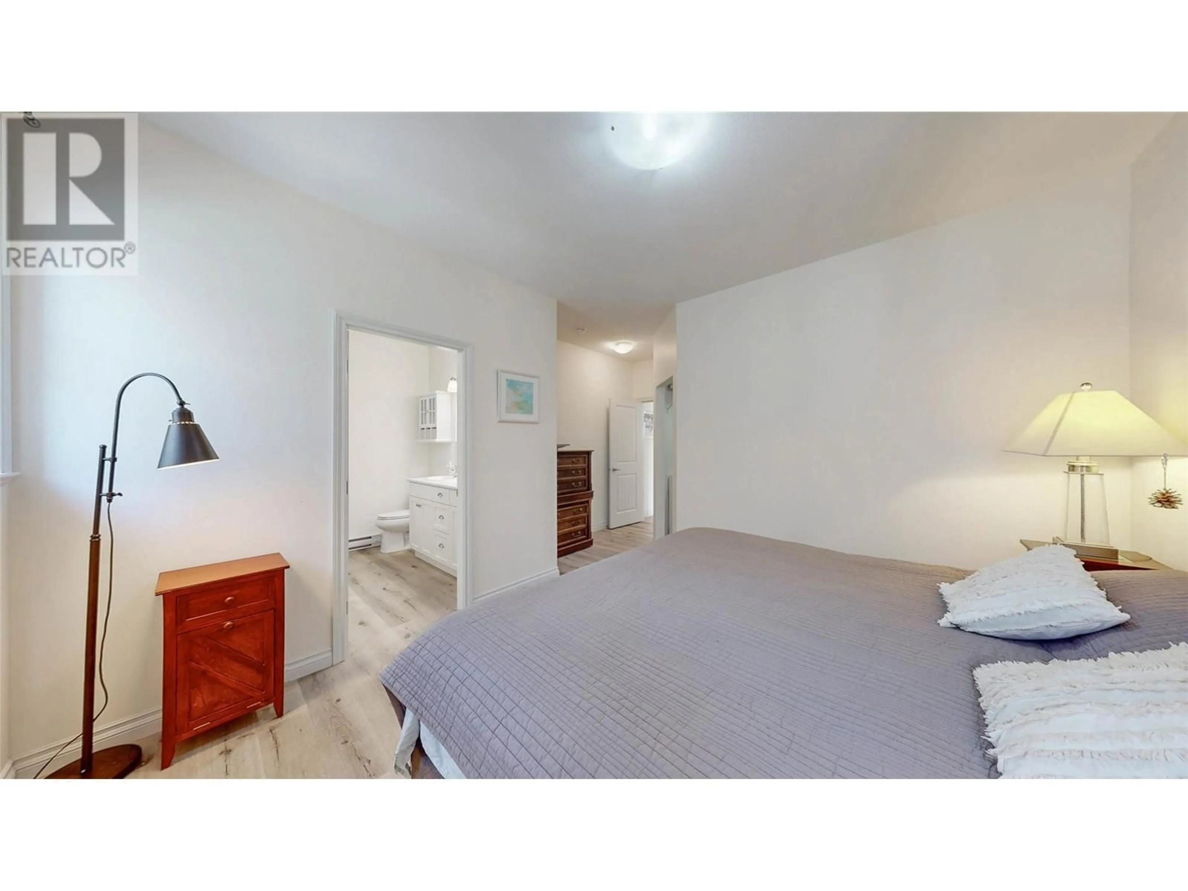 A pic of a room for 1 - 2450 RADIO TOWER ROAD, Oliver British Columbia V0H1T1