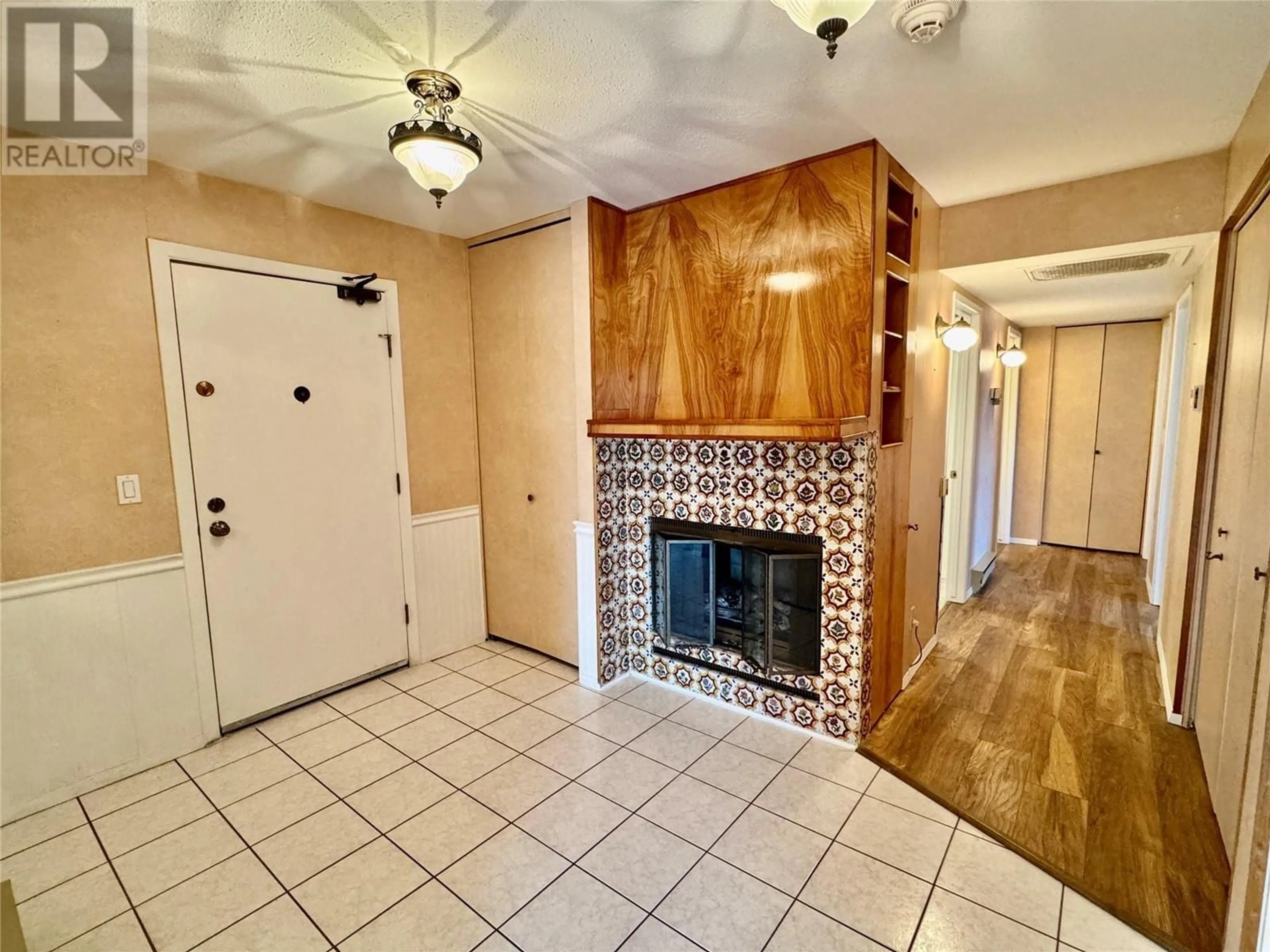 A pic of a room for 316 - 1640 UFTON COURT, Kelowna British Columbia V1T8L5