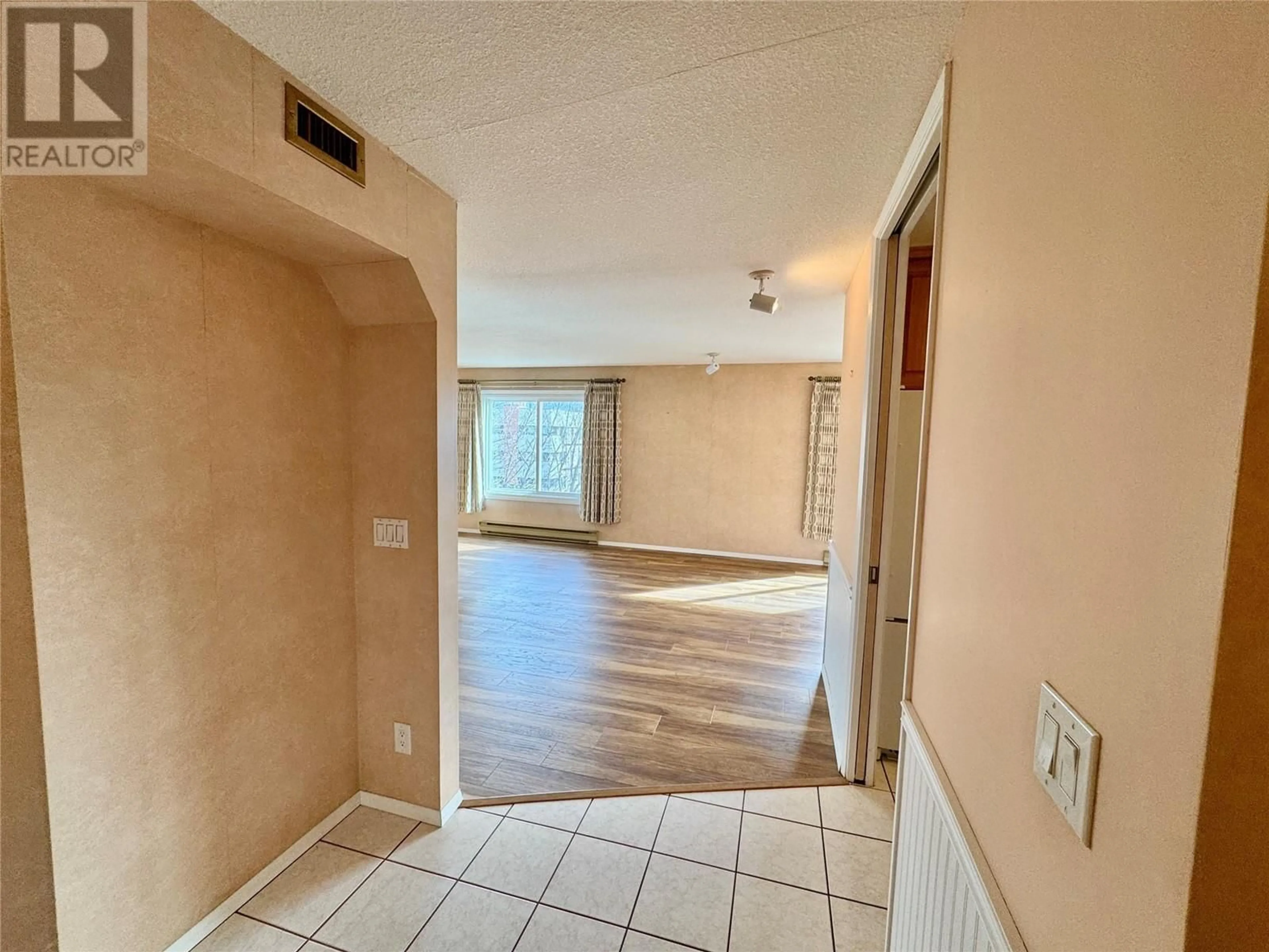 A pic of a room for 316 - 1640 UFTON COURT, Kelowna British Columbia V1T8L5