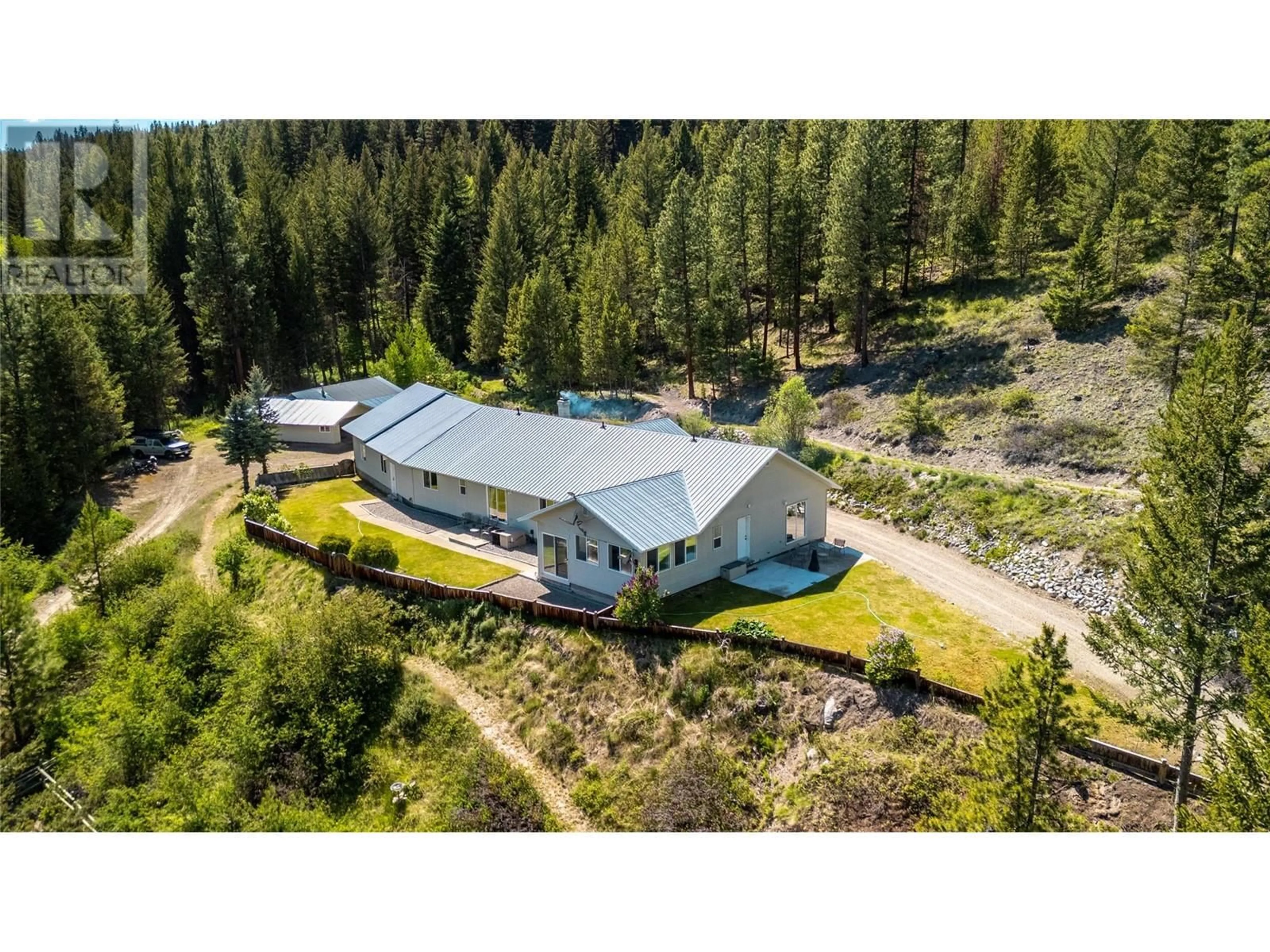 A pic from outside/outdoor area/front of a property/back of a property/a pic from drone, mountain view for 1698 PRINCETON SUMMERLAND ROAD, Princeton British Columbia V0X1W0