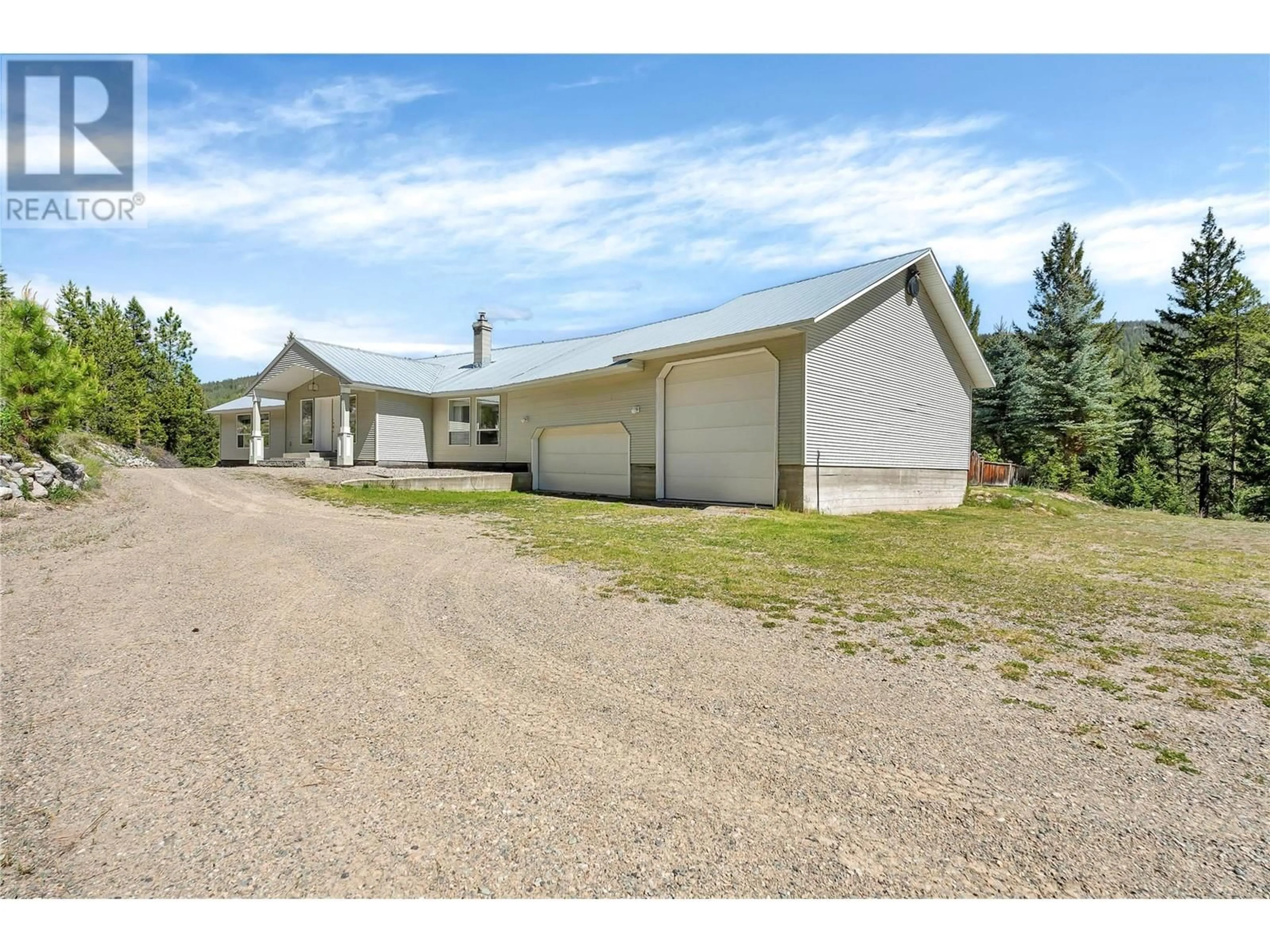 A pic from outside/outdoor area/front of a property/back of a property/a pic from drone, unknown for 1698 PRINCETON SUMMERLAND ROAD, Princeton British Columbia V0X1W0