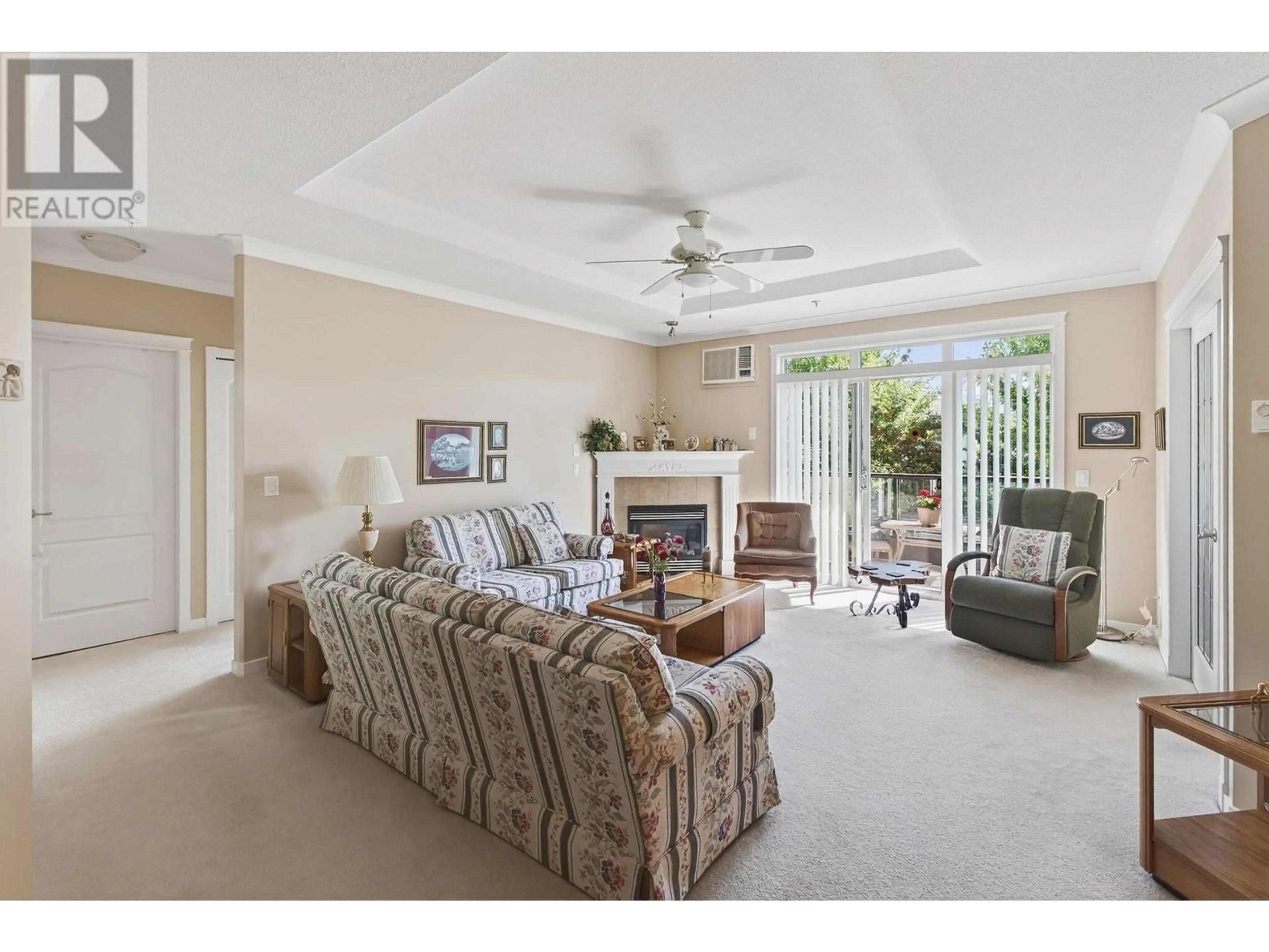 Living room with furniture, unknown for 304 - 307 WHITMAN ROAD, Kelowna British Columbia V1V2P3