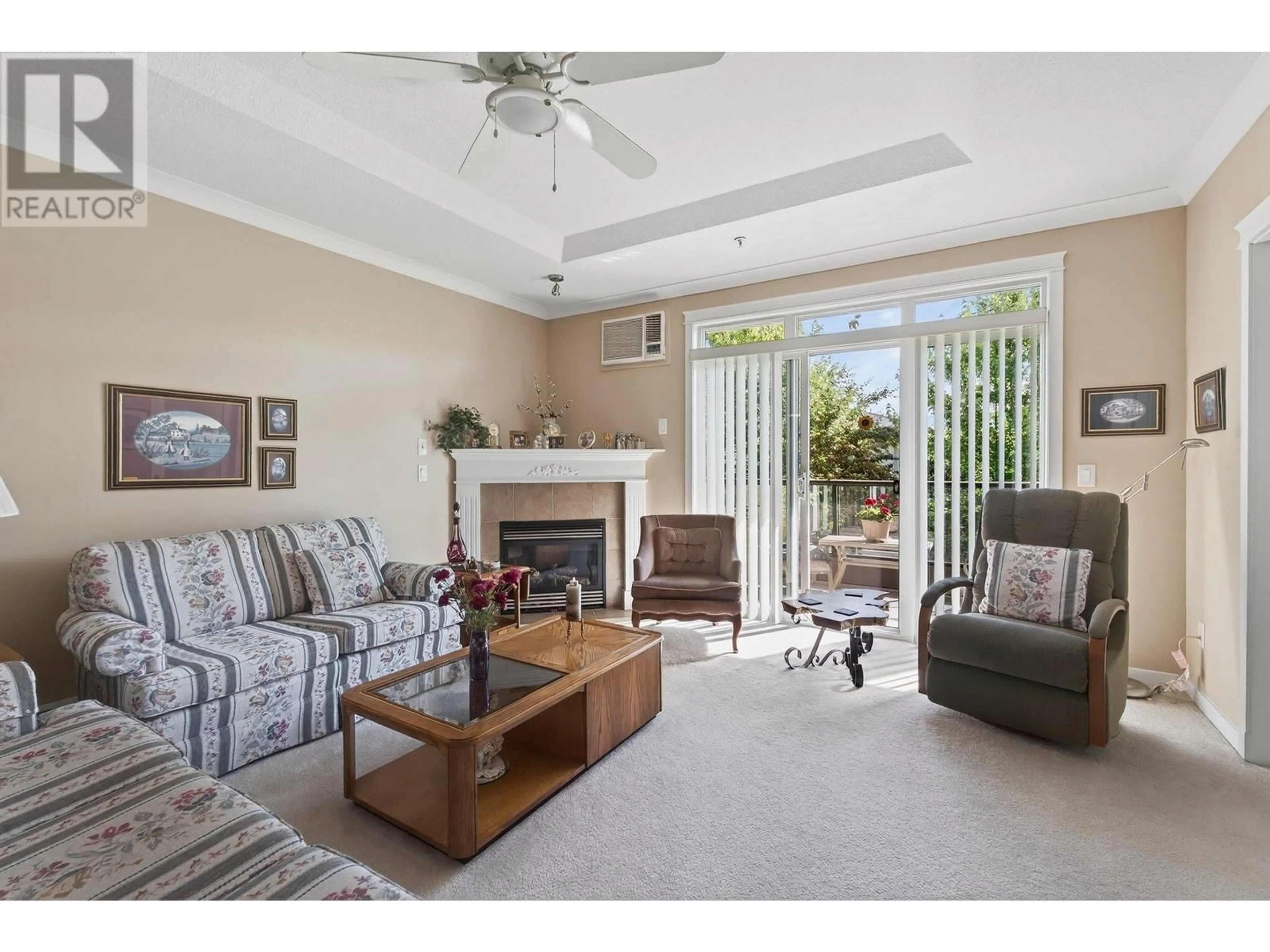 Living room with furniture, unknown for 304 - 307 WHITMAN ROAD, Kelowna British Columbia V1V2P3