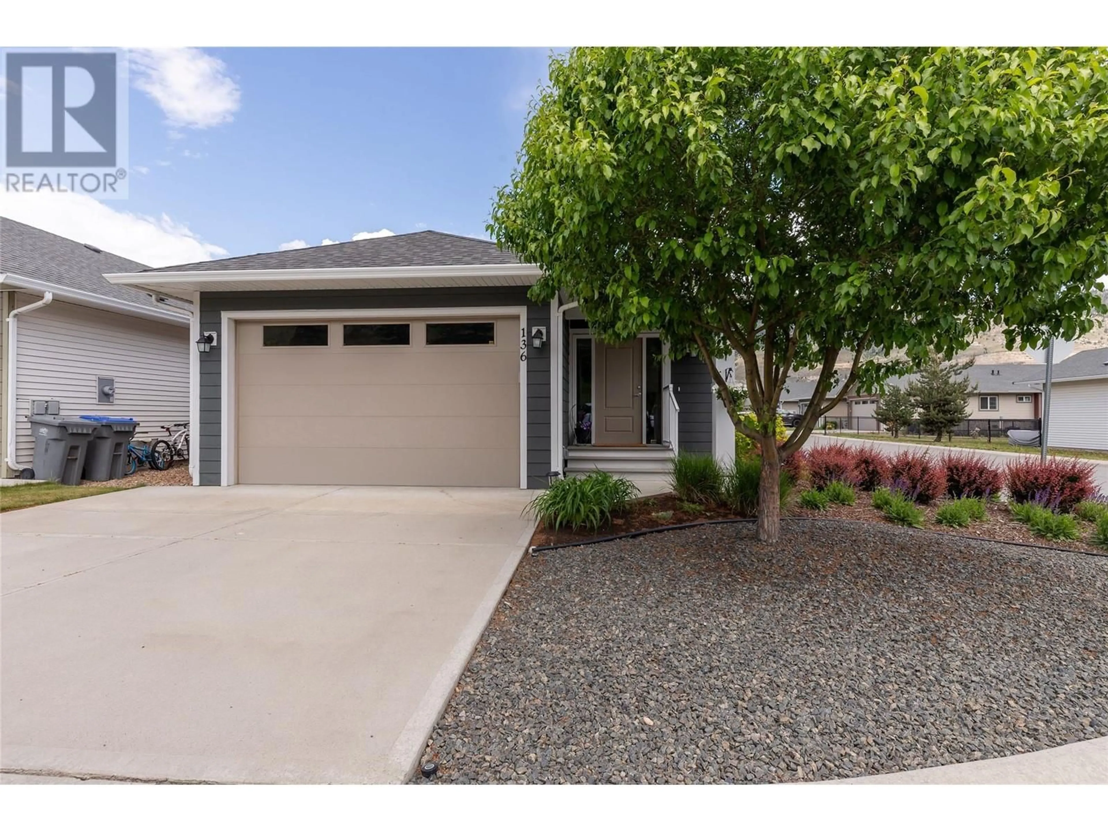 Home with vinyl exterior material, street for 136 - 8800 DALLAS DRIVE, Kamloops British Columbia V2C0G8