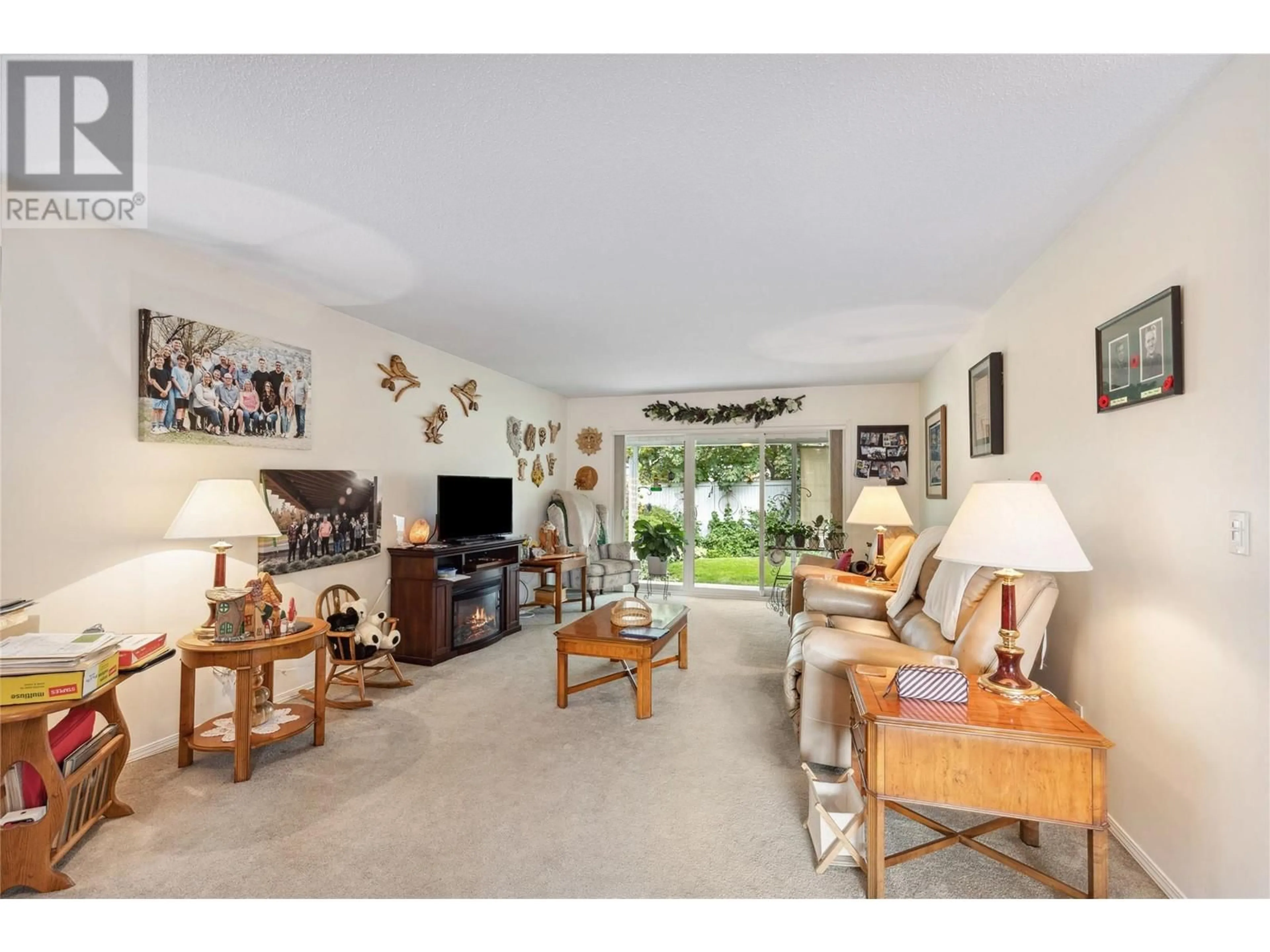 Living room with furniture, unknown for 3 - 4801 27 AVENUE, Vernon British Columbia V1T6L2