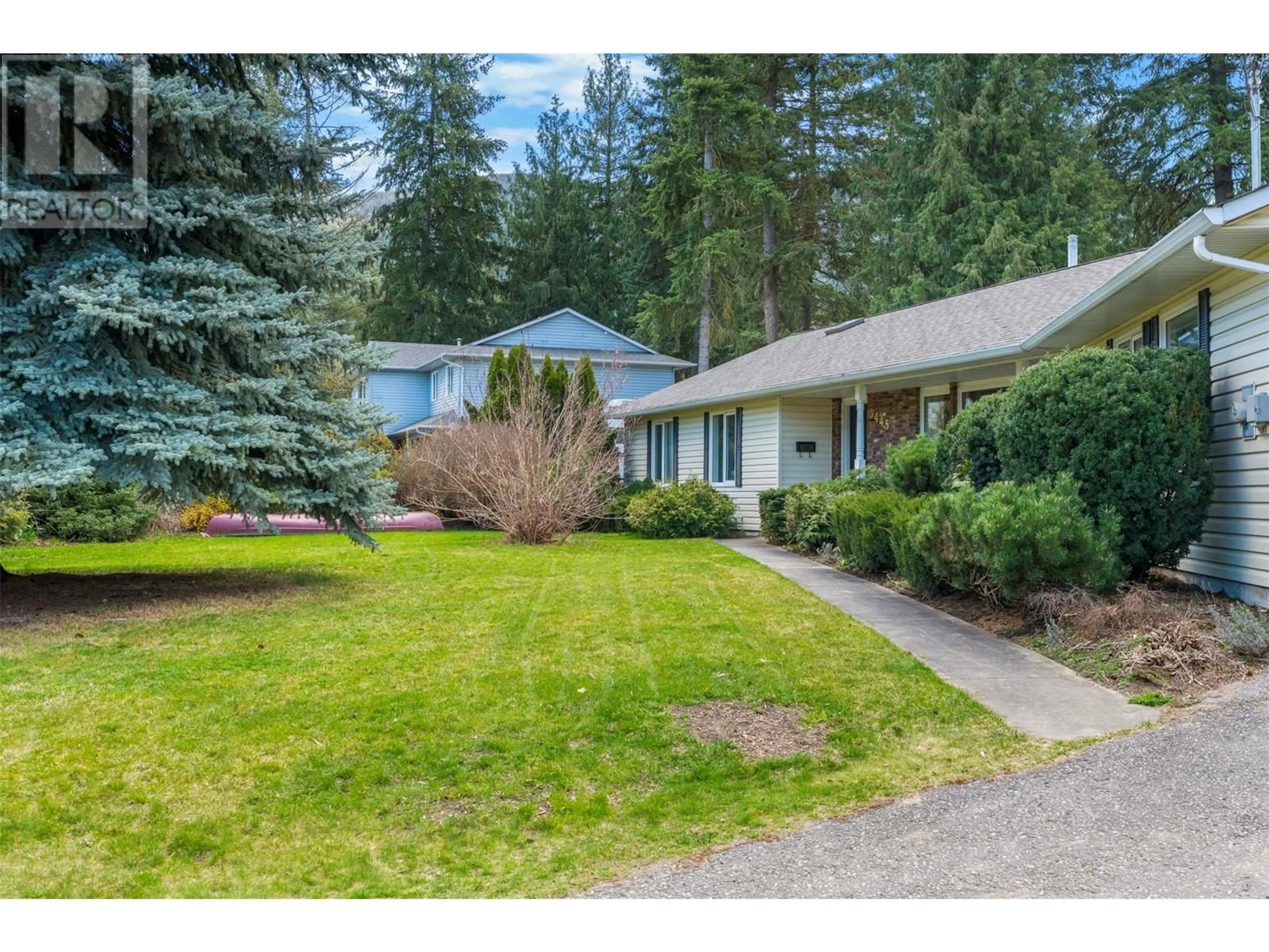 Unknown for 3445 SIDNEY CRESCENT, Spallumcheen British Columbia V4Y0S8