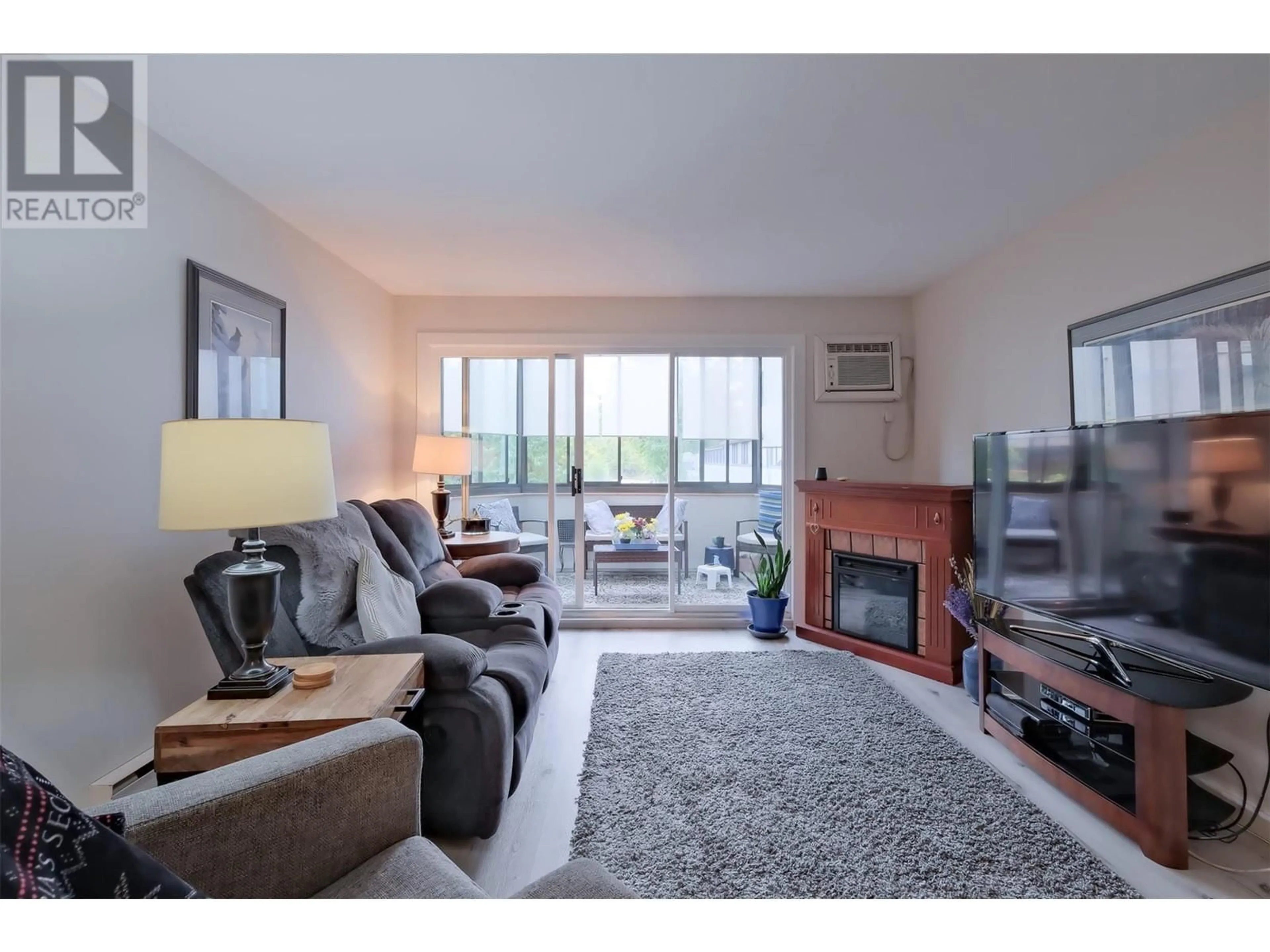 Living room with furniture, unknown for 108 - 1170 BROOKSIDE AVENUE, Kelowna British Columbia V1Y5T4