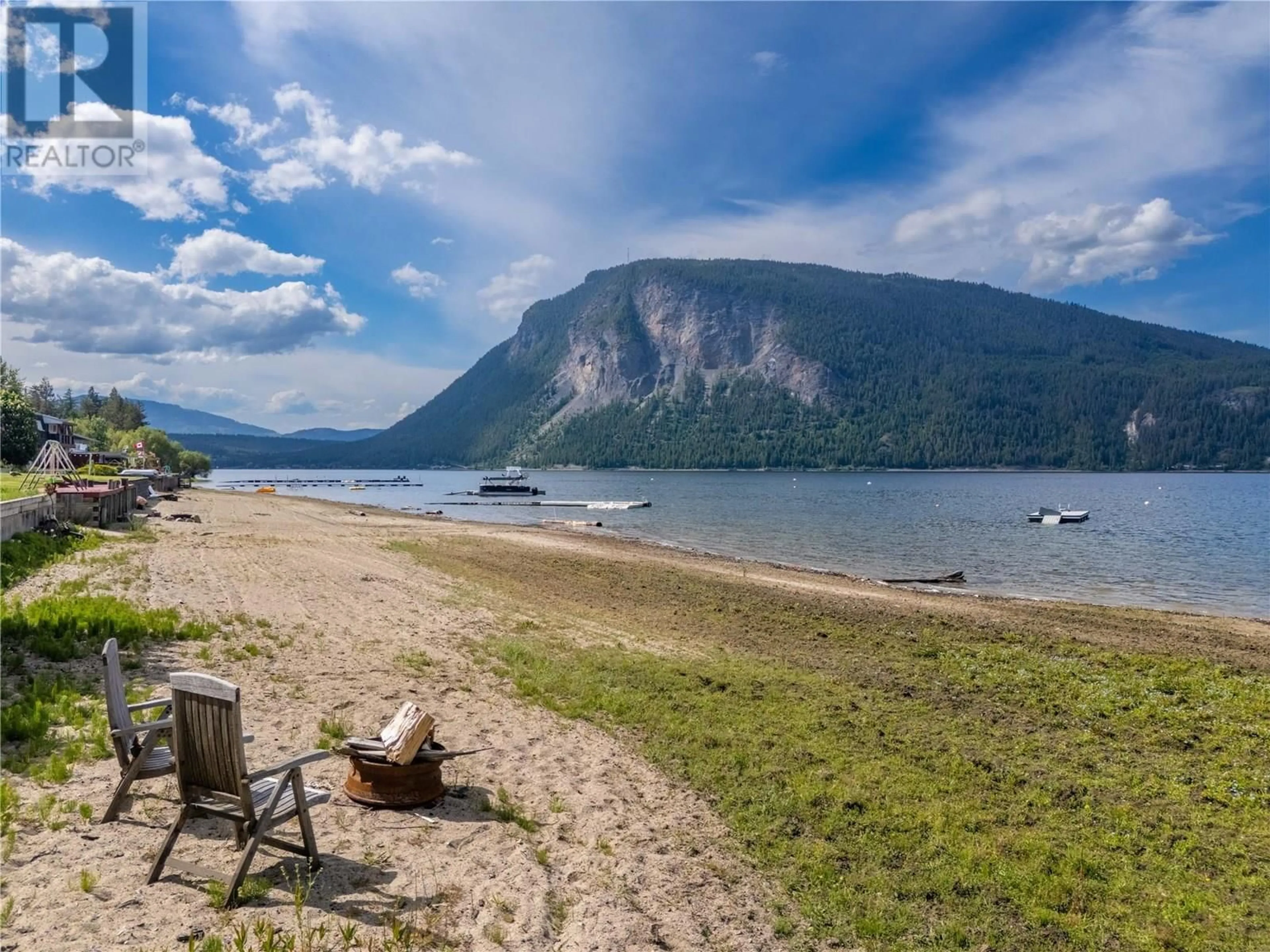 Patio, water/lake/river/ocean view for 4701 75 AVENUE NORTHEAST, Salmon Arm British Columbia V0E1K0