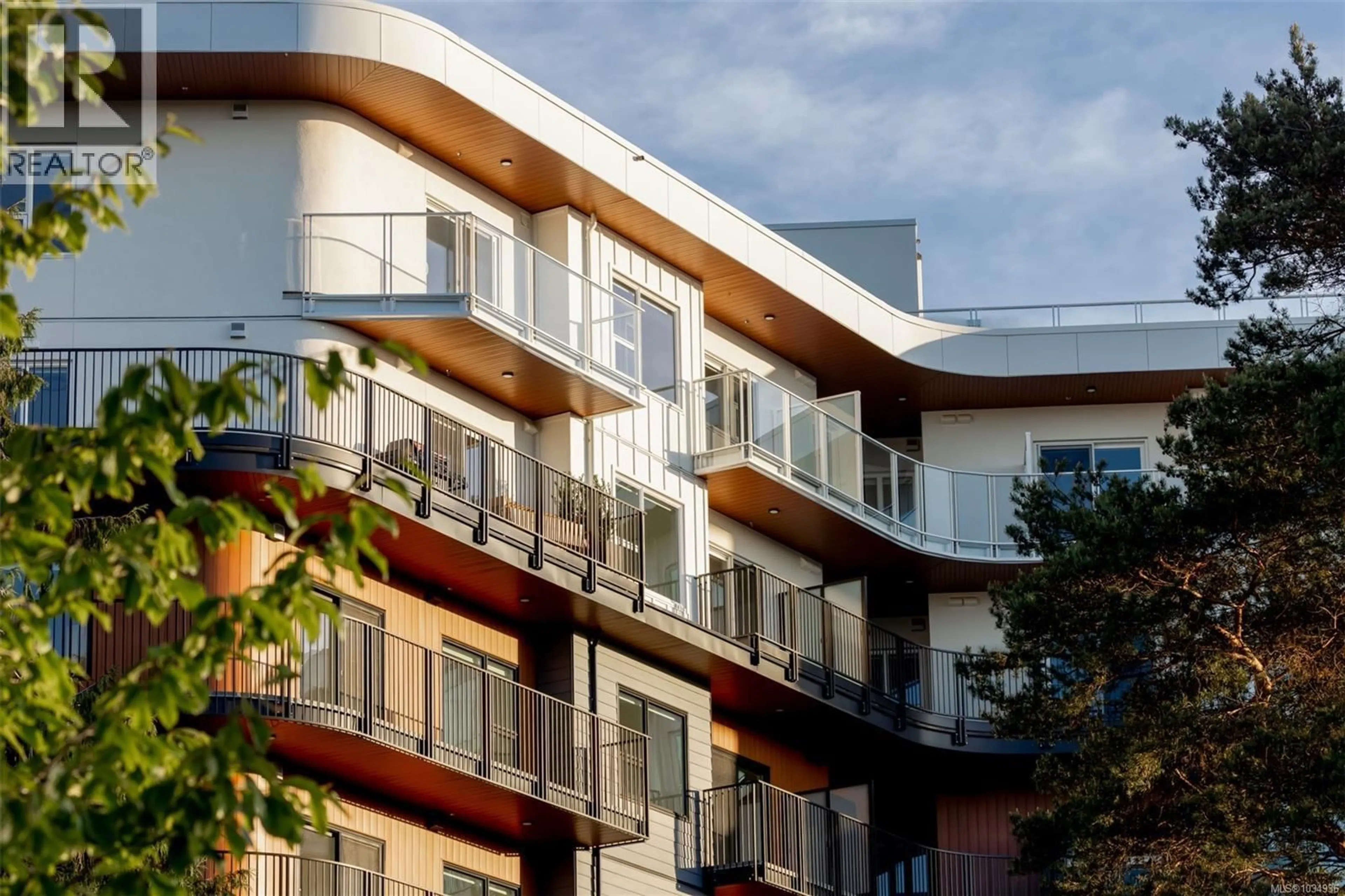 Balcony in the apartment, building for 205 - 1075 TILLICUM ROAD, Esquimalt British Columbia V9A2A4