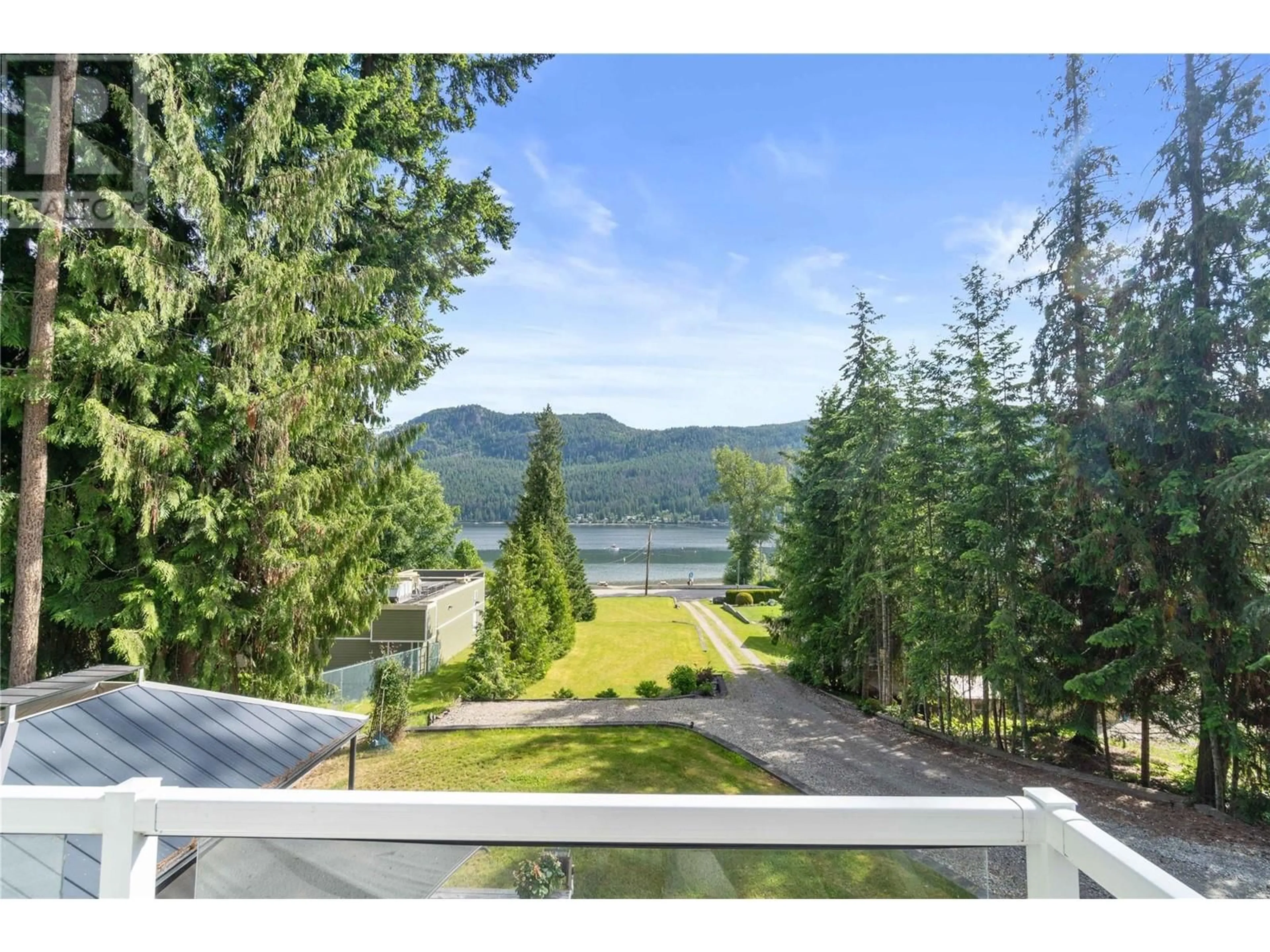 A pic from outside/outdoor area/front of a property/back of a property/a pic from drone, water/lake/river/ocean view for 2524 BLIND BAY ROAD, Blind Bay British Columbia V0E1H1