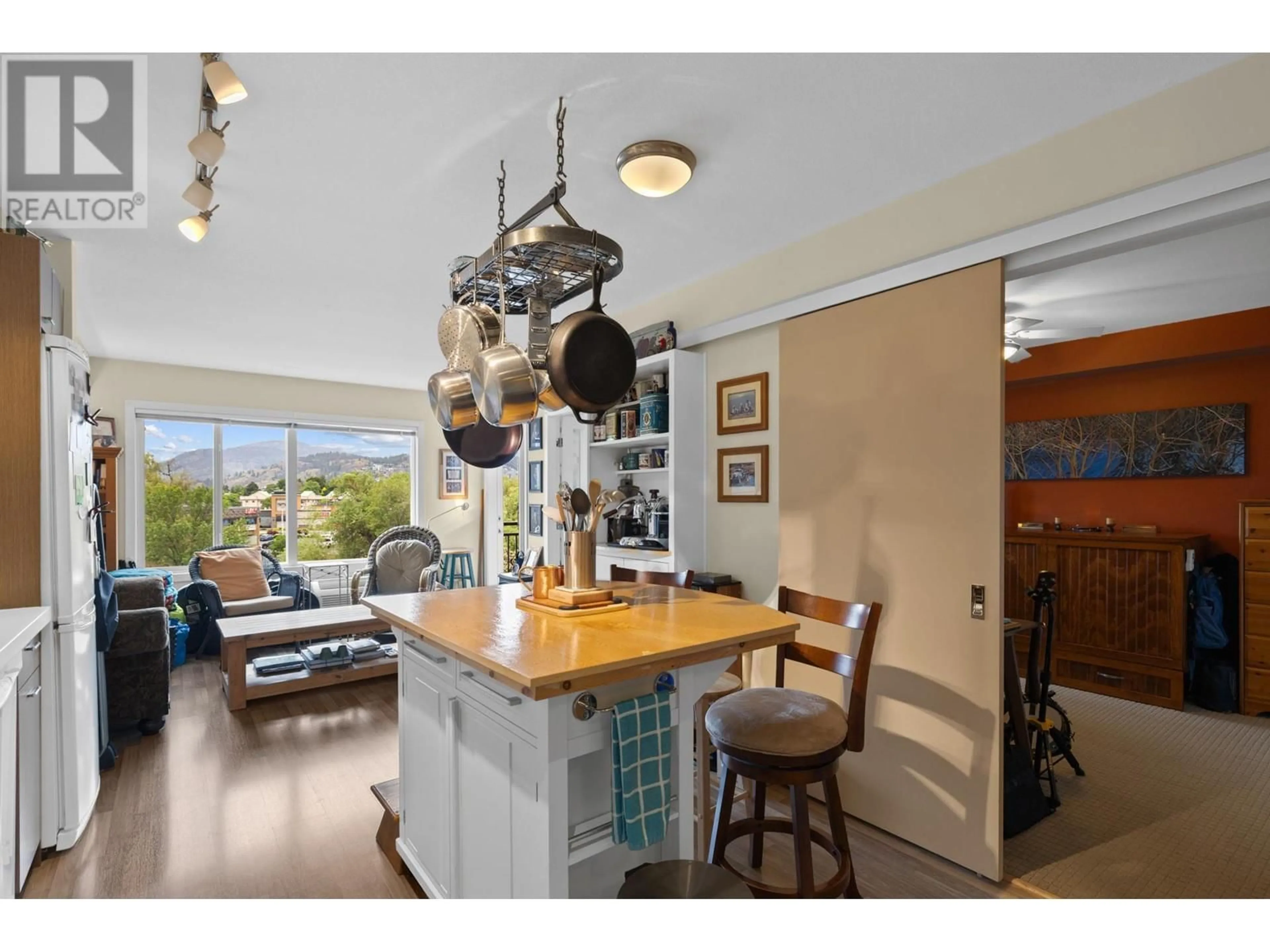 Open concept kitchen, unknown for 421 - 1550 DICKSON AVENUE, Kelowna British Columbia V1T9Y8