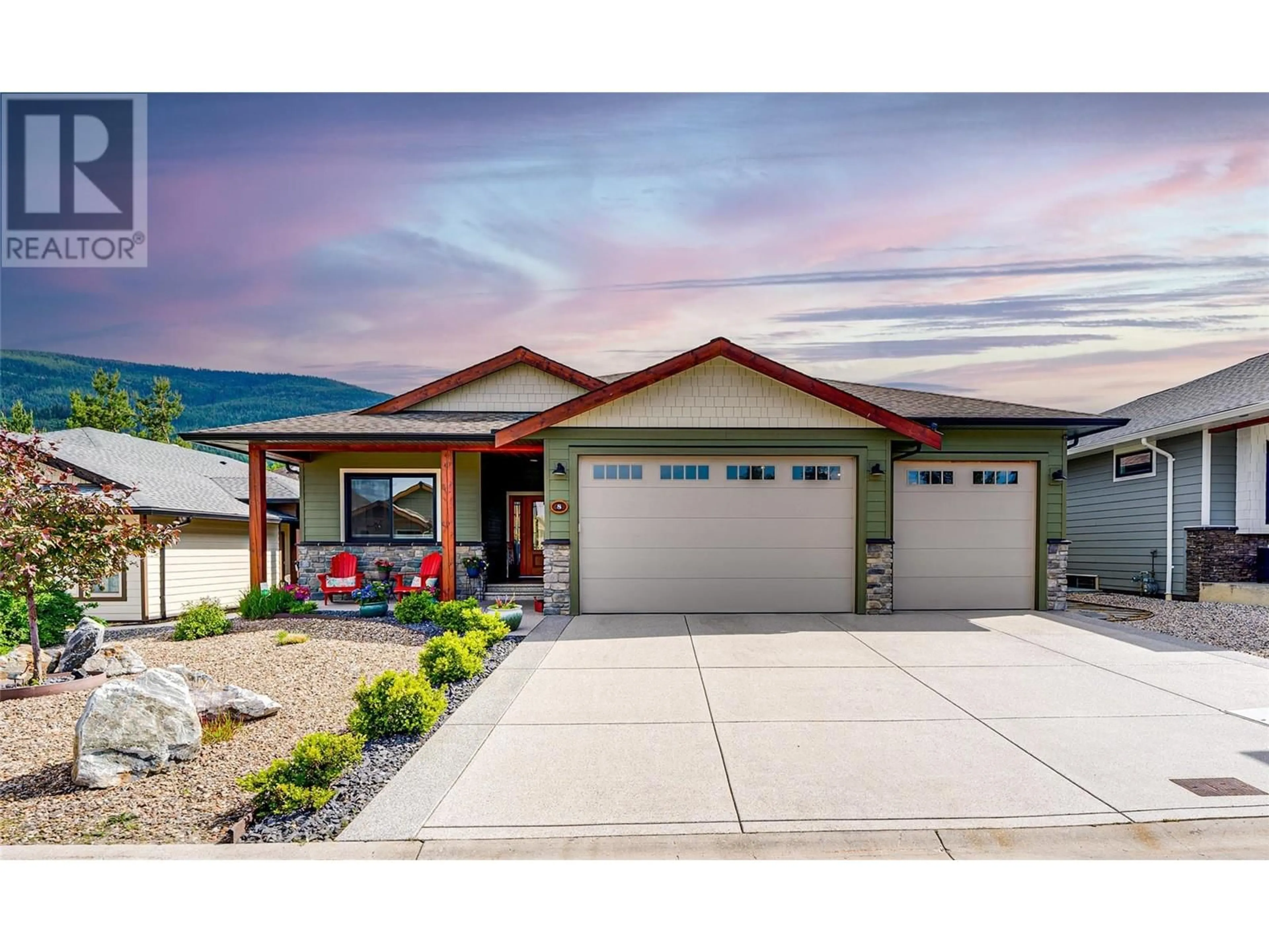 Home with vinyl exterior material, street for 8 - 2444 YORK AVENUE, Armstrong British Columbia V4Y0Y3