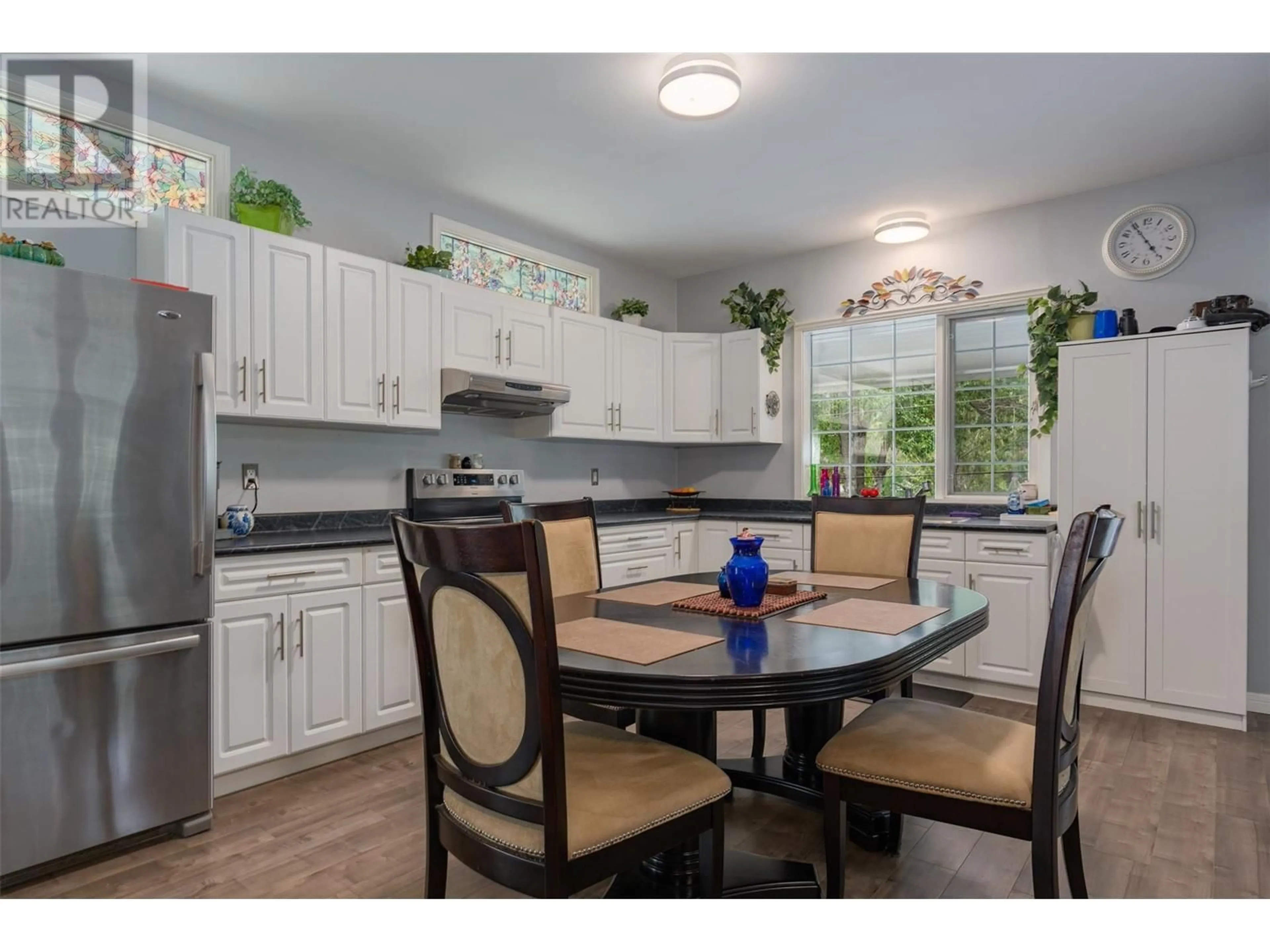 Open concept kitchen, ceramic/tile floor for 2060 CASINO ROAD, Trail British Columbia V1R4X3