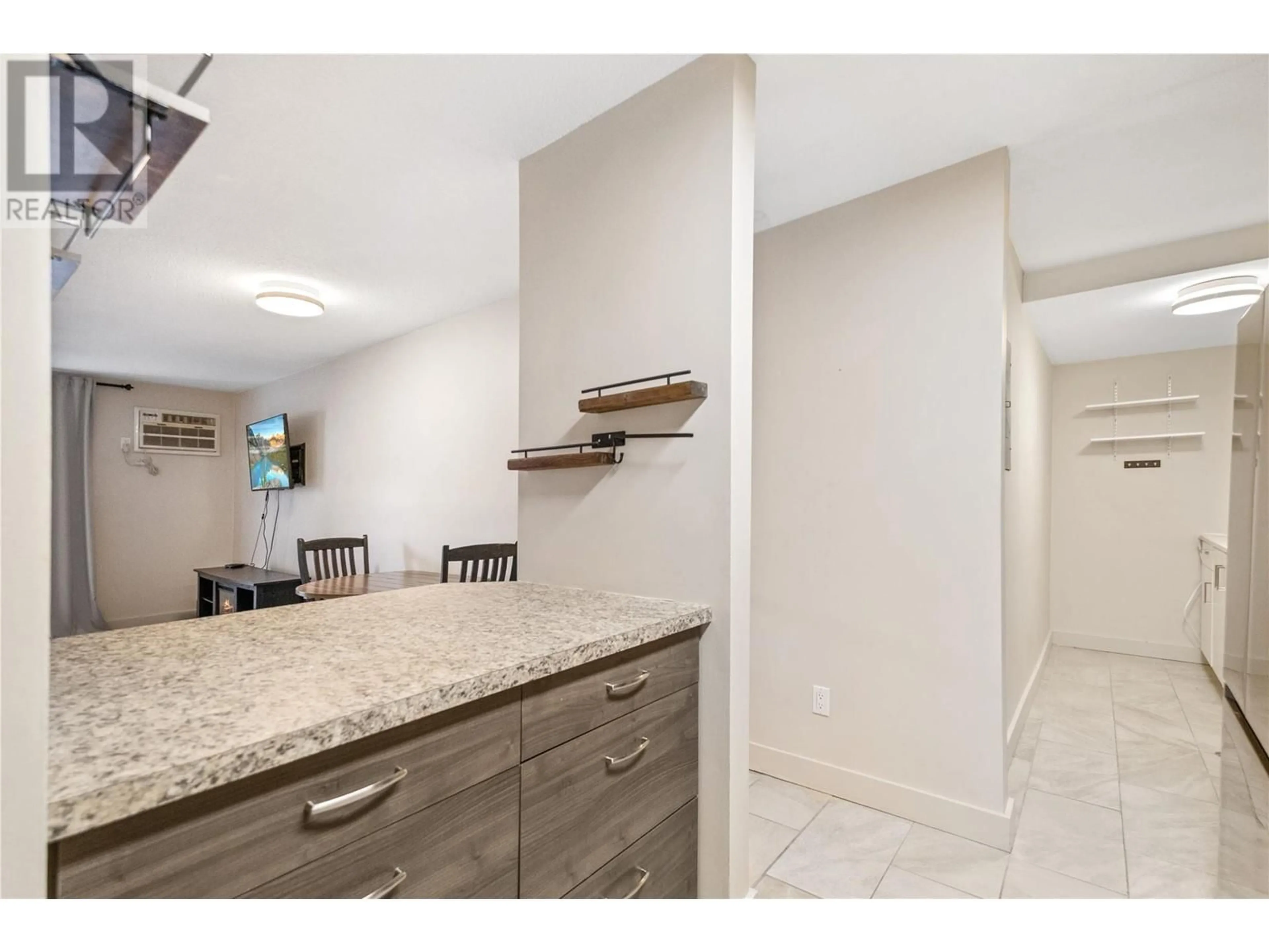 Unknown for 116 - 1640 UFTON COURT, Kelowna British Columbia V1Y8G7