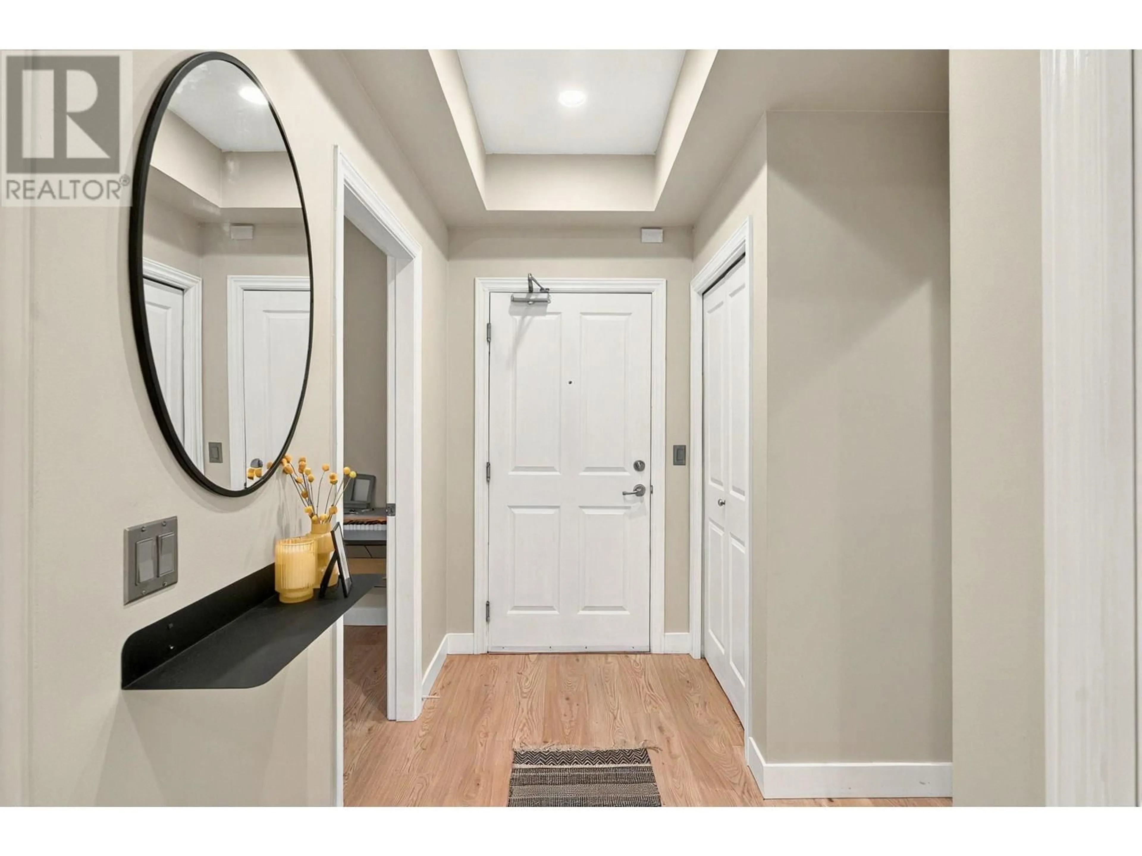 Indoor entryway for 3103 - 3832 OLD OKANAGAN HIGHWAY, West Kelowna British Columbia V4T3G6