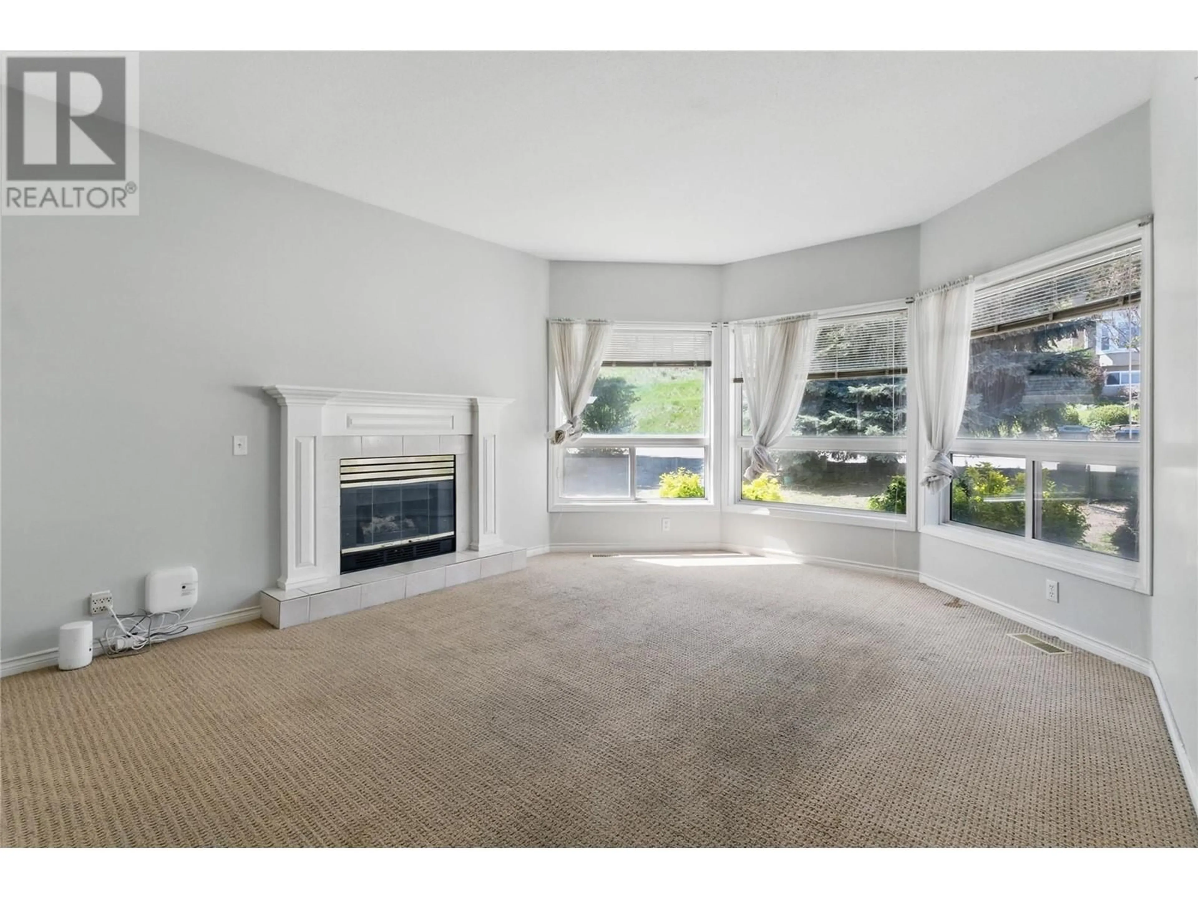 A pic of a room for 467 GLEN PINE COURT, Kelowna British Columbia V1V1R3