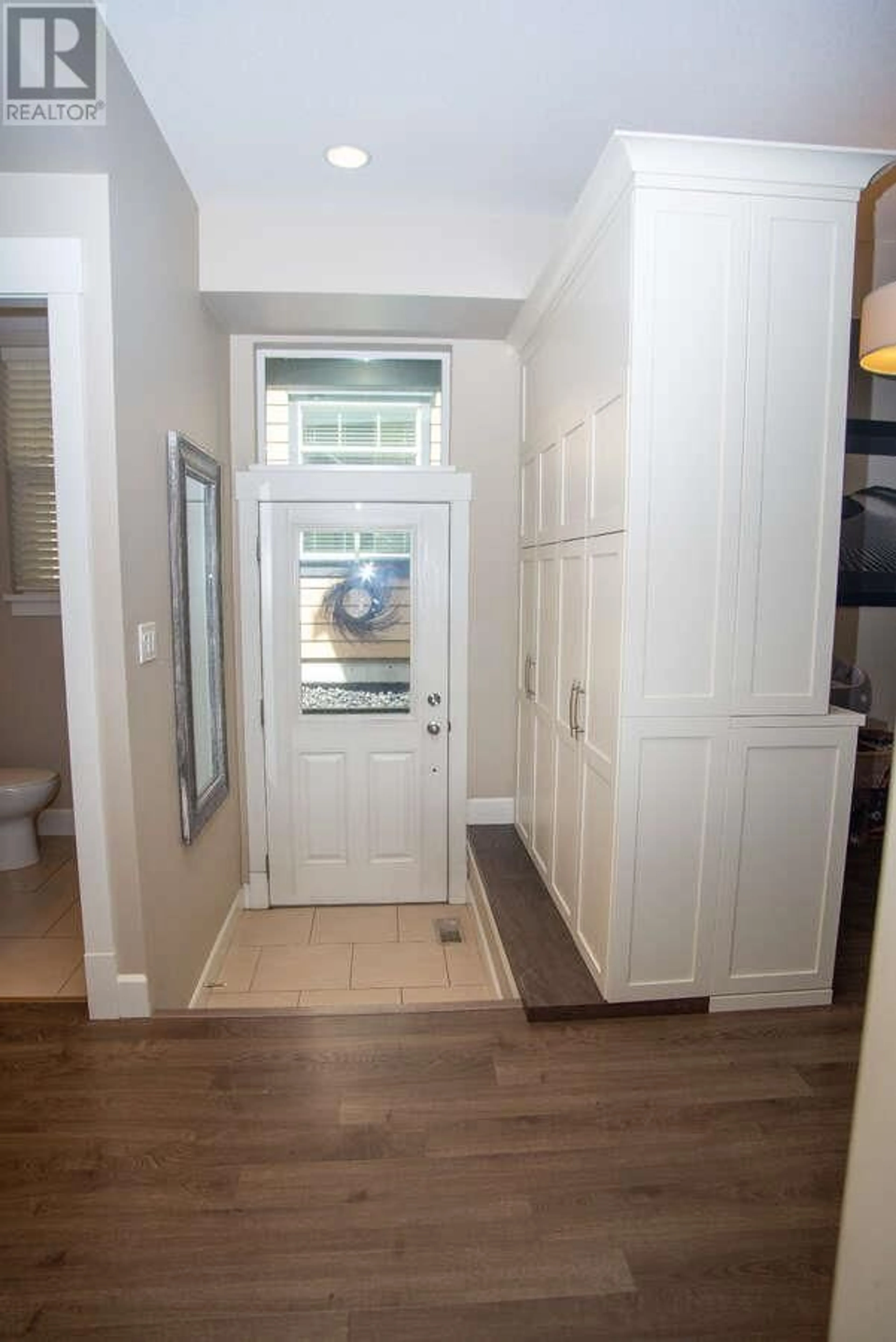 Indoor entryway for 69 - 12850 STILLWATER COURT, Lake Country British Columbia V4V2S9