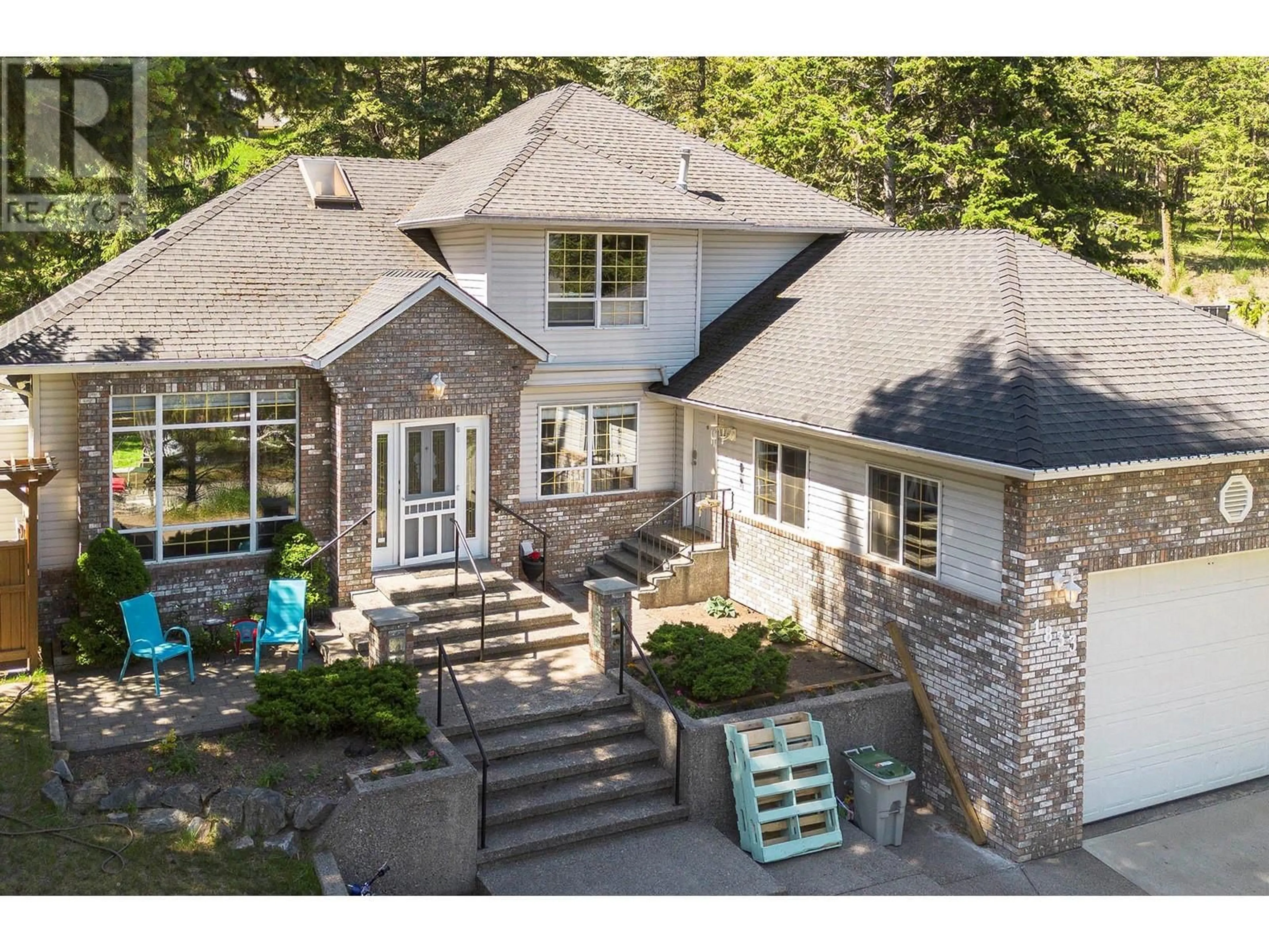 A pic from outside/outdoor area/front of a property/back of a property/a pic from drone, mountain view for 1833 PRATT ROAD, Kamloops British Columbia V2H1R3