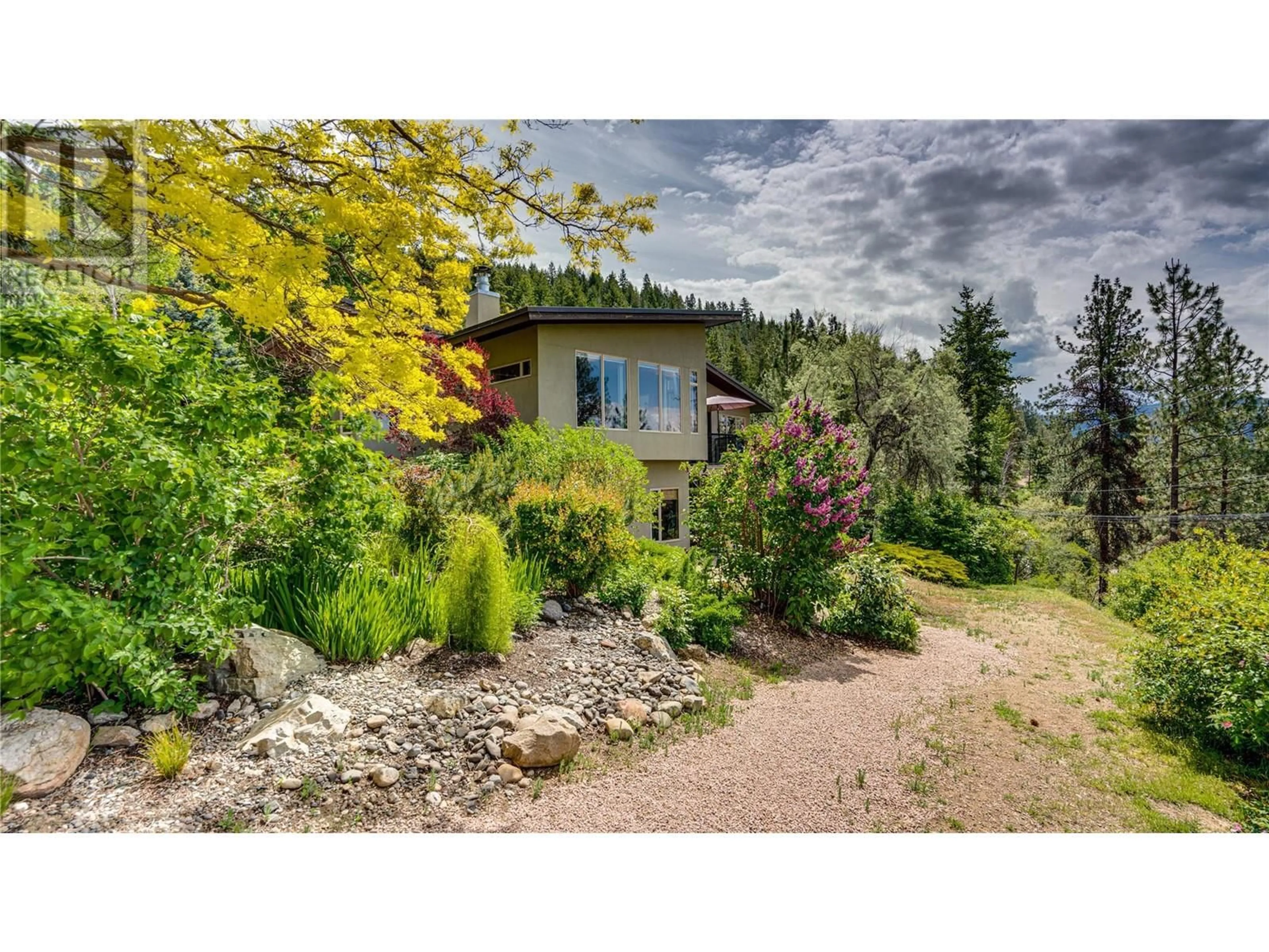 A pic from outside/outdoor area/front of a property/back of a property/a pic from drone, unknown for 1294 GALIANO ROAD, Vernon British Columbia V1B3B3
