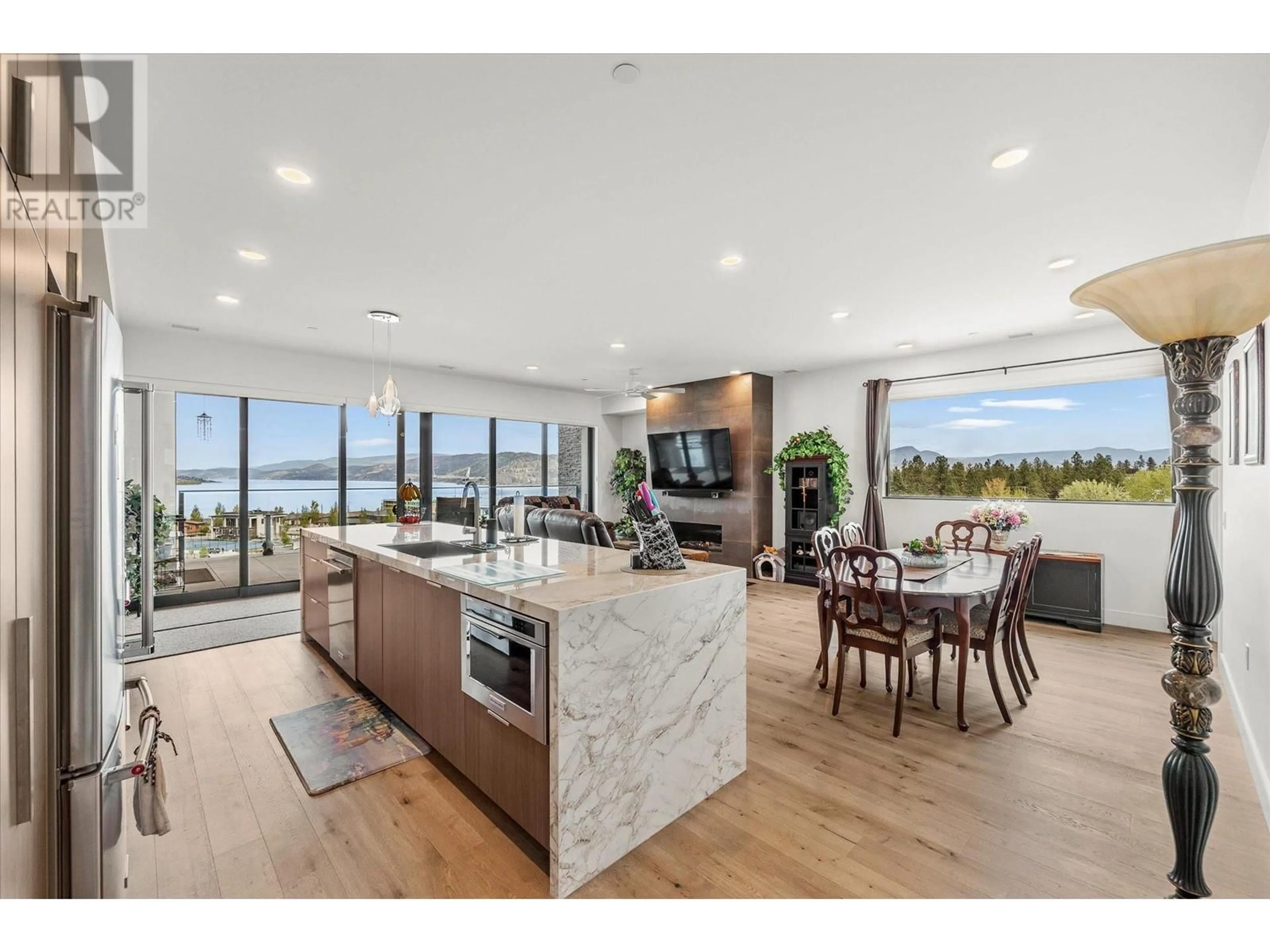 Open concept kitchen, unknown for 3405 - 3000 ARIVA DRIVE, Kelowna British Columbia V1Z0B3