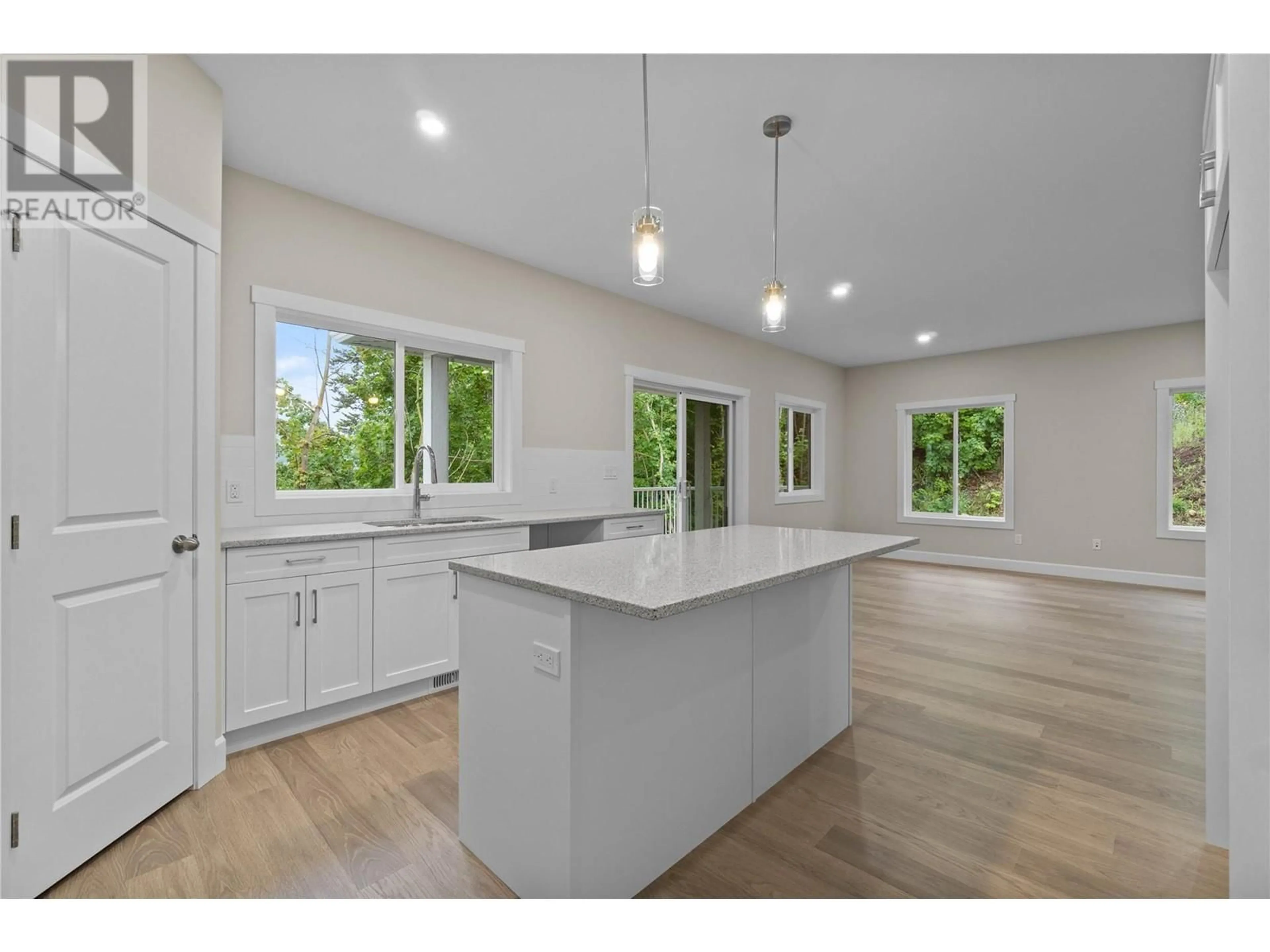 Open concept kitchen, unknown for 104 - 806 CLIFF AVENUE, Enderby British Columbia V0E1V1