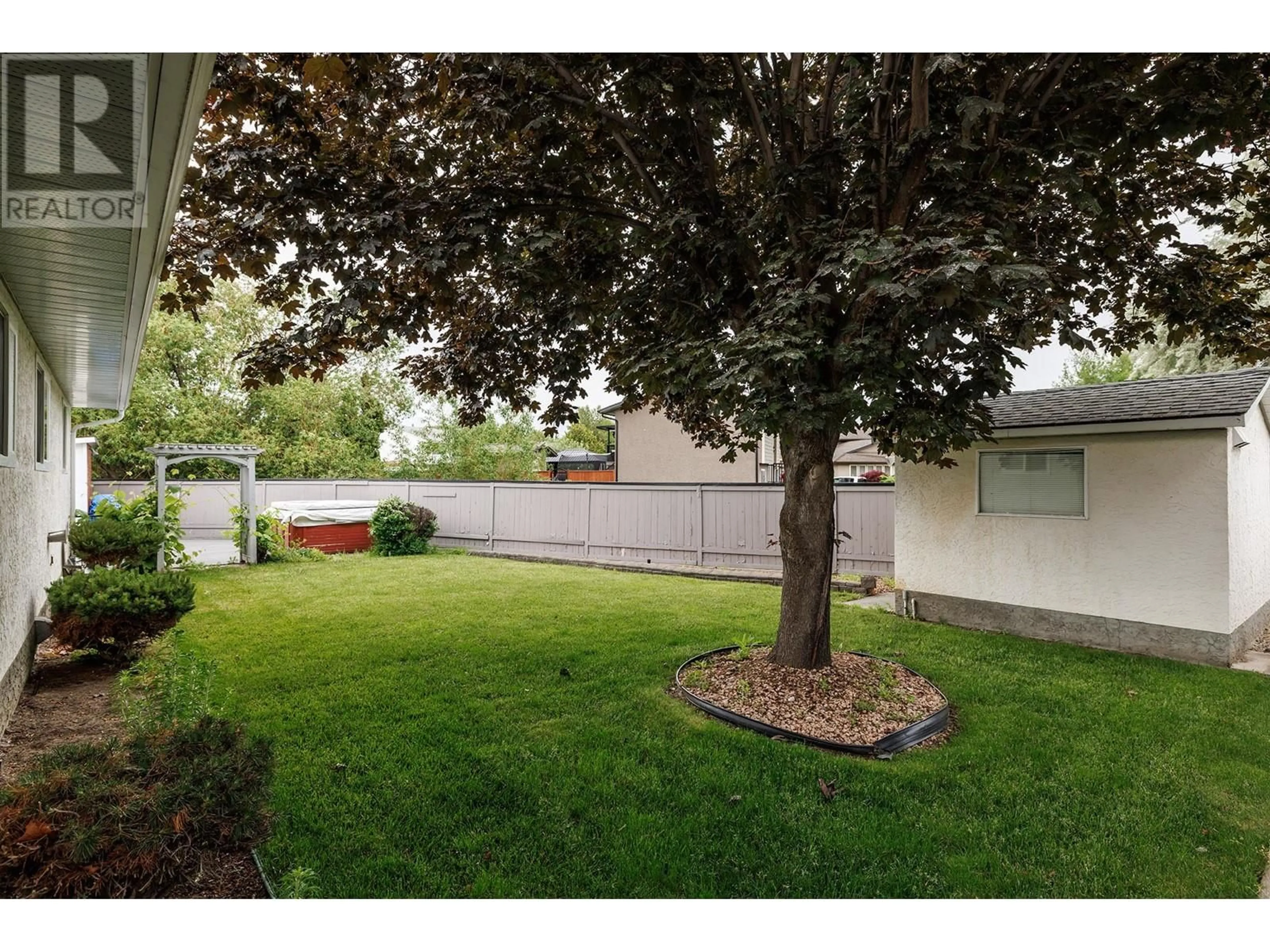 Unknown for 1089 QUESNEL ROAD, Kelowna British Columbia V1Y3J4