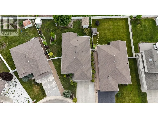 2160 BRYCEN PLACE, Grand Forks 2