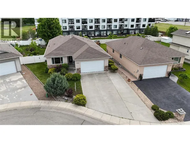 2160 BRYCEN PLACE, Grand Forks 3