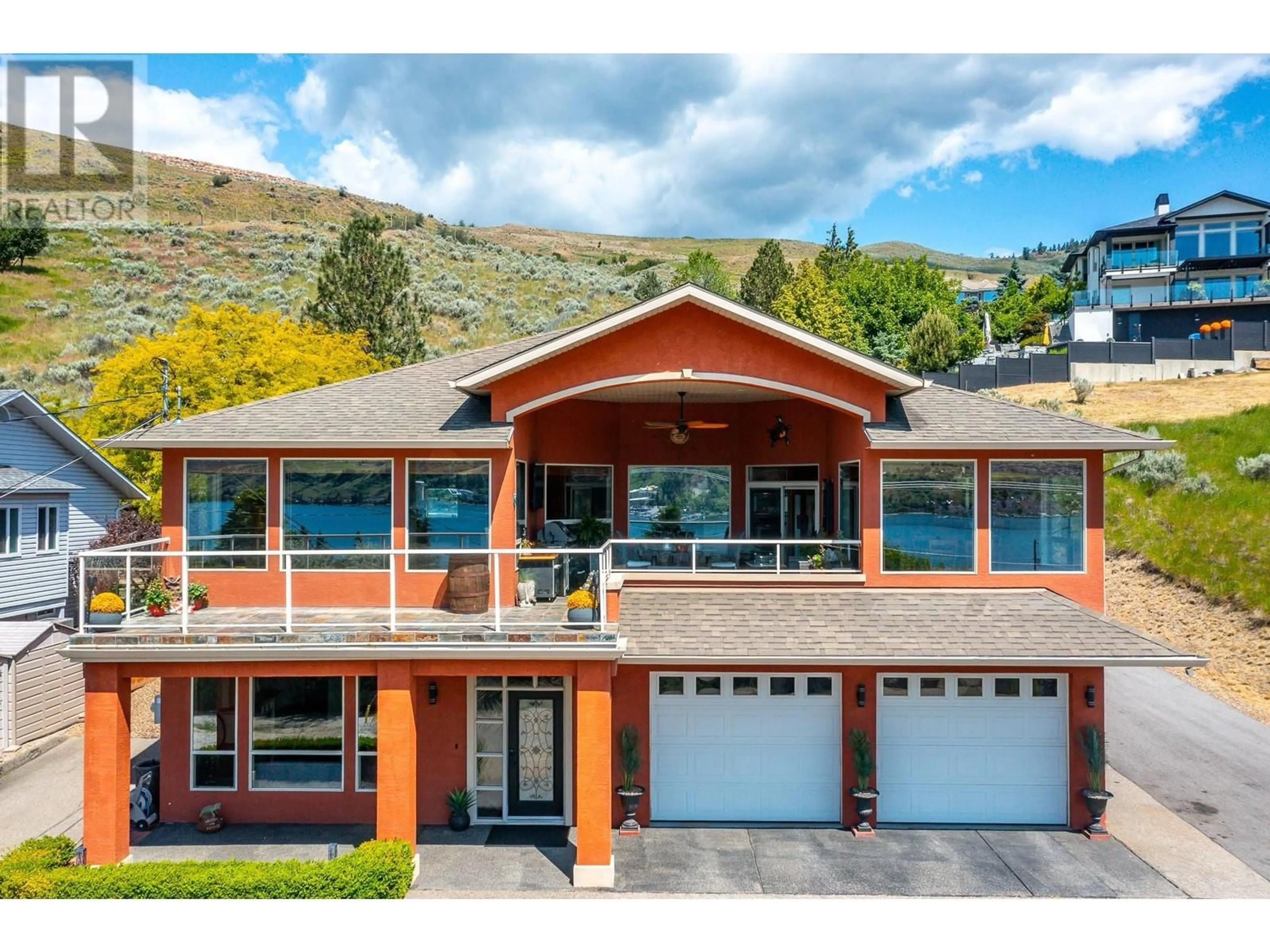 Home with vinyl exterior material, mountain view for 7551 TRONSON ROAD, Vernon British Columbia V1H1C4