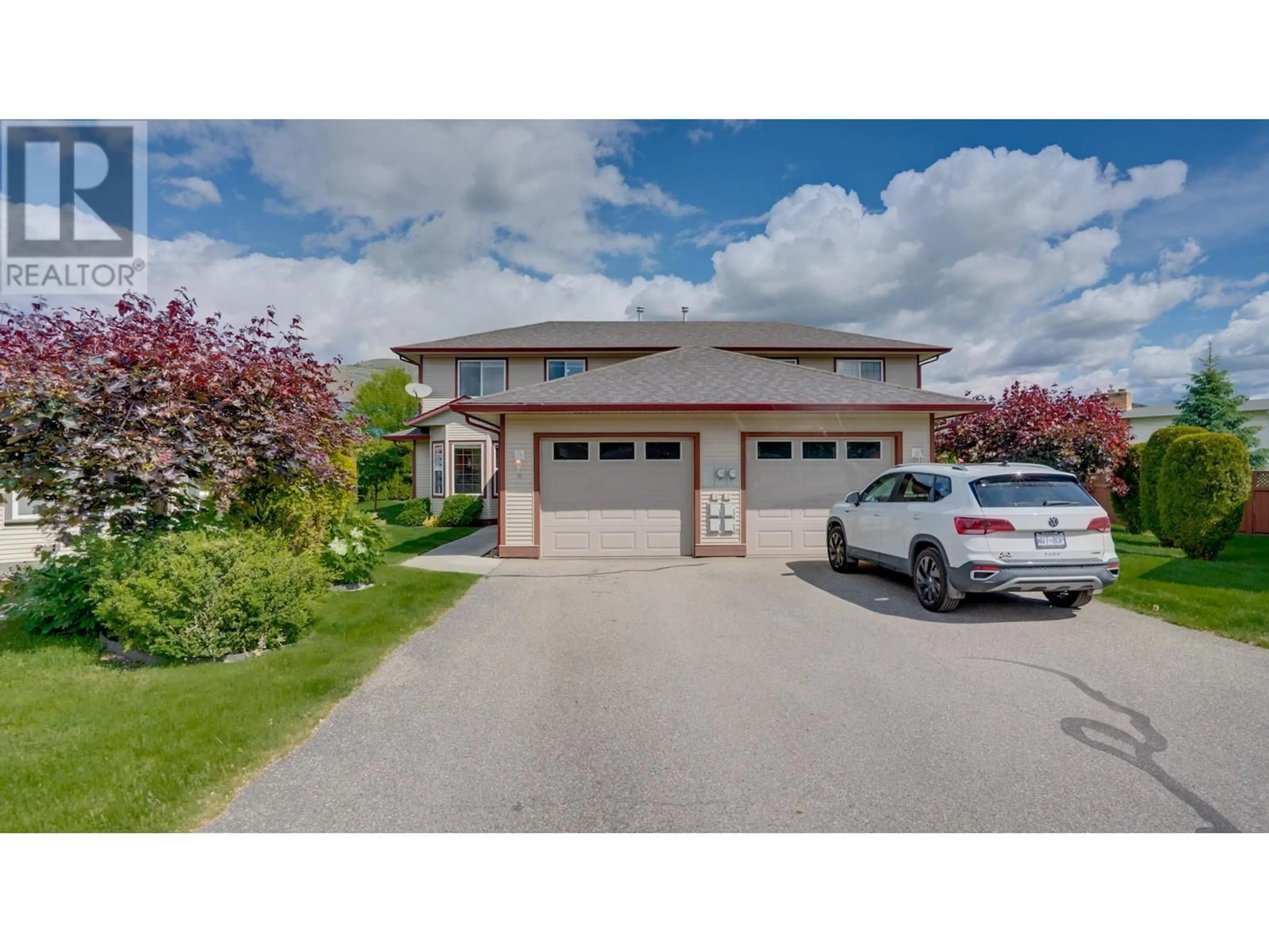 A pic from outside/outdoor area/front of a property/back of a property/a pic from drone, street for 8 - 5200 25 AVENUE, Vernon British Columbia V1T9V6